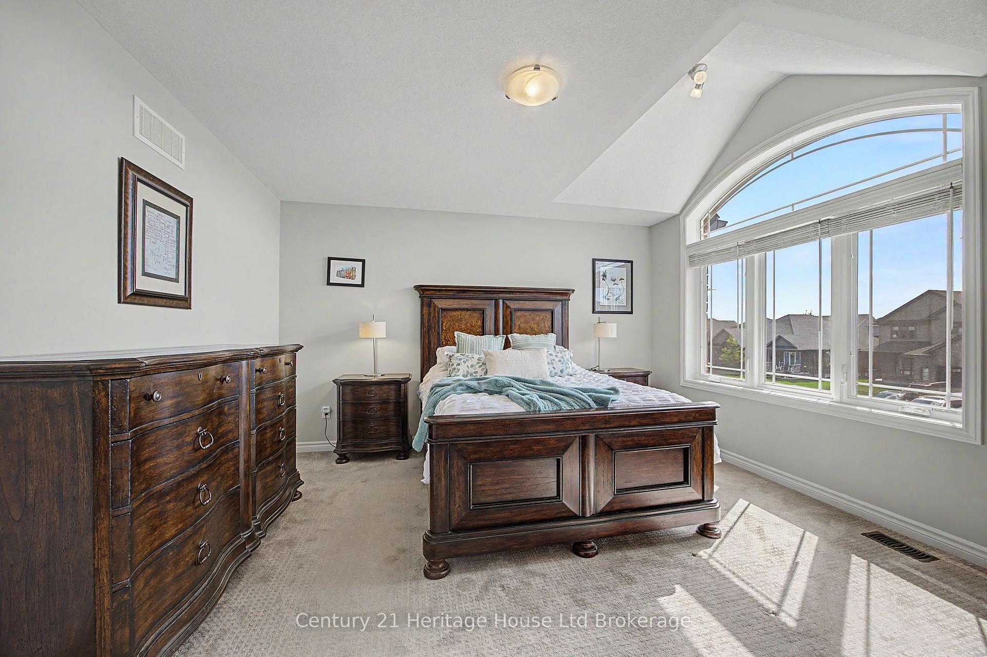Photo 24 of 91 Boyd Boulevard, Zorra, Thamesford — HOMEH