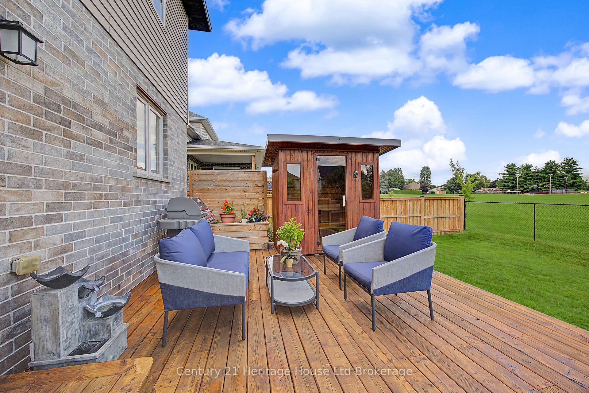 Photo 32 of 91 Boyd Boulevard, Zorra, Thamesford — HOMEH