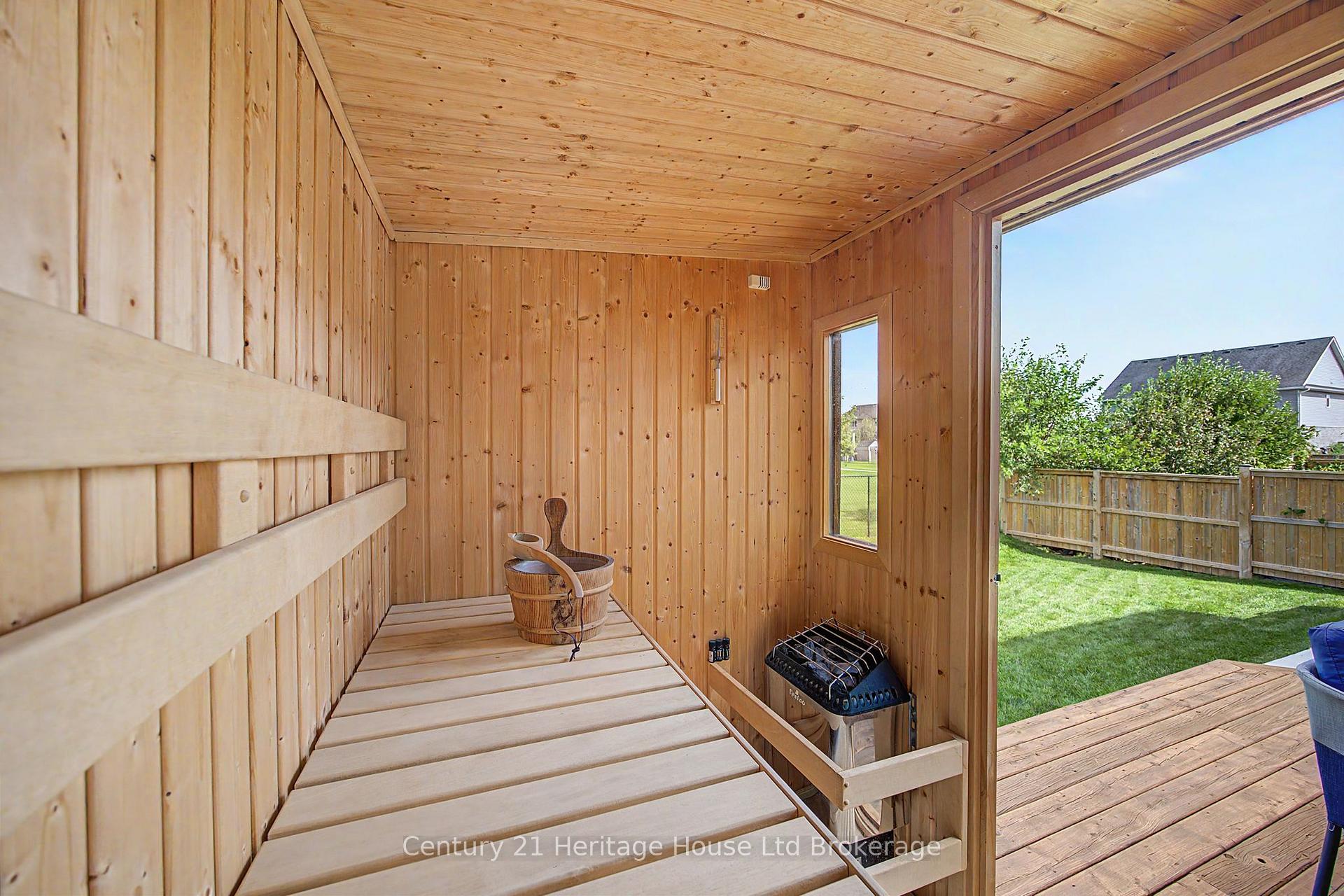 Photo 33 of 91 Boyd Boulevard, Zorra, Thamesford — HOMEH