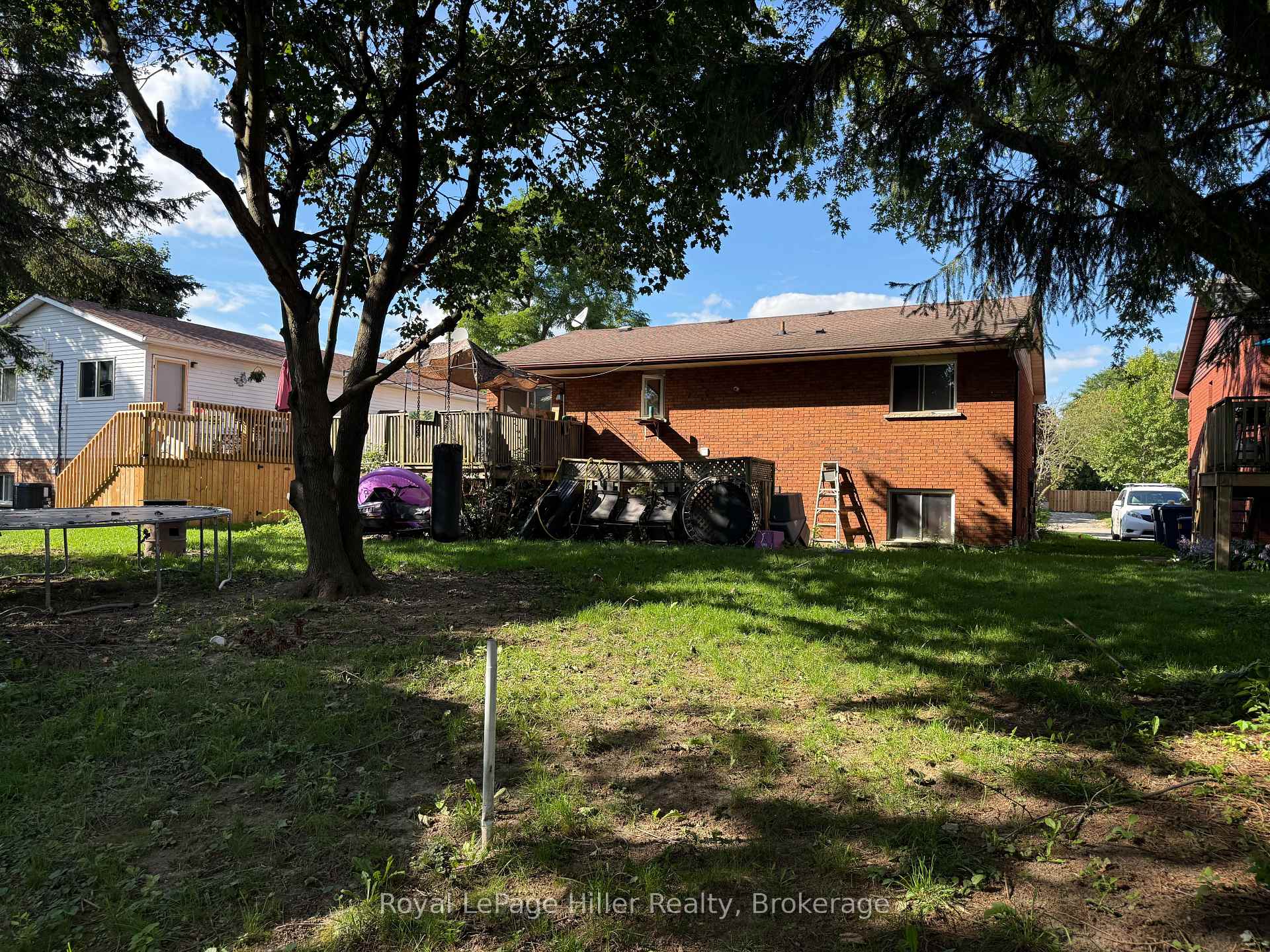 Photo 13 of 321 Maple Avenue, Stratford — HOMEH