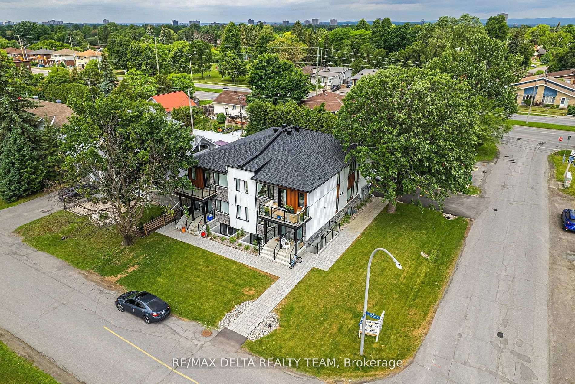 Photo 3 of Unit 3, 77A Granton Avenue, Ottawa, Meadowlands/St. Claire Gardens — HOMEH