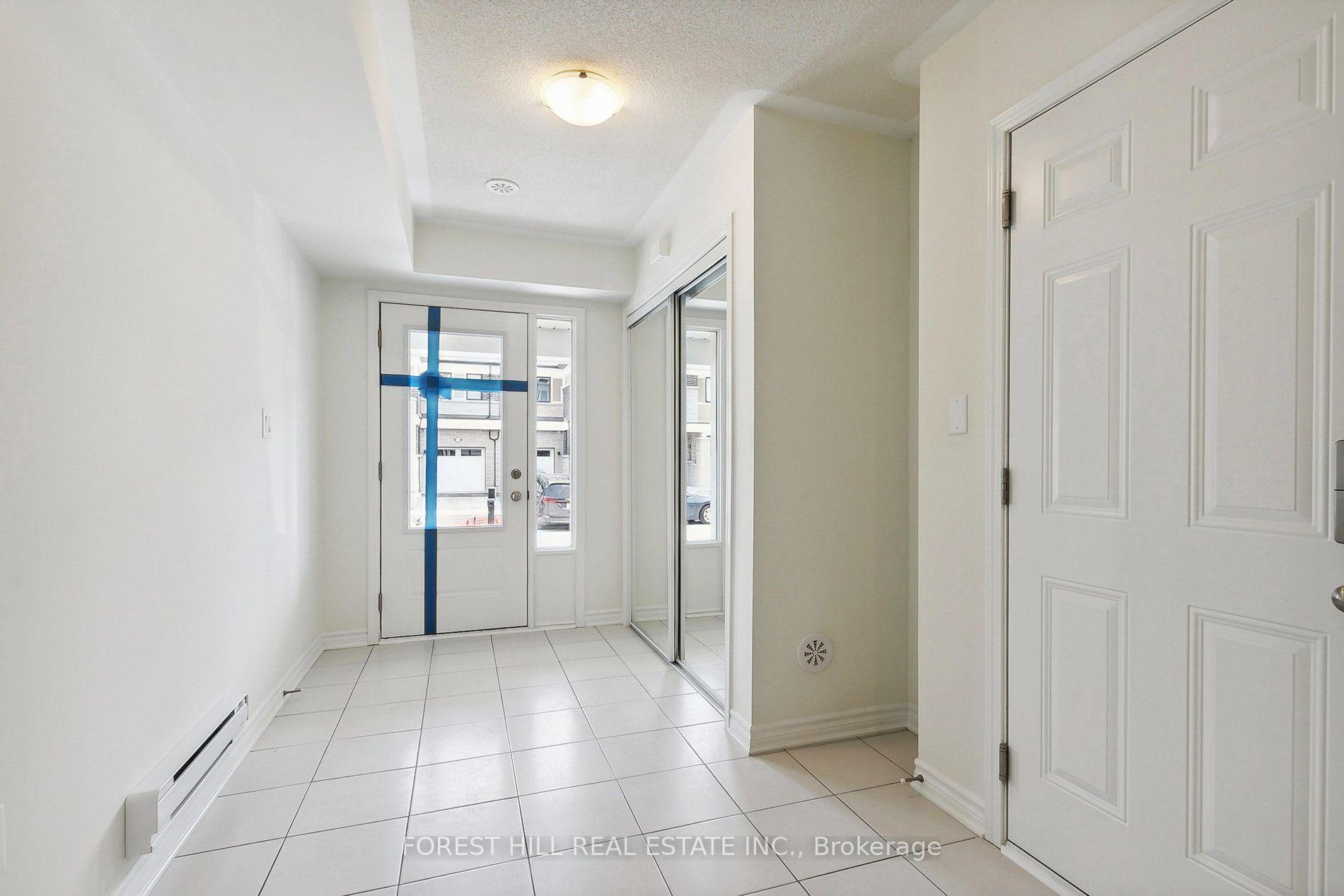 Photo 4 of 3374 Swordbill Street, Pickering, Rural Pickering — HOMEH