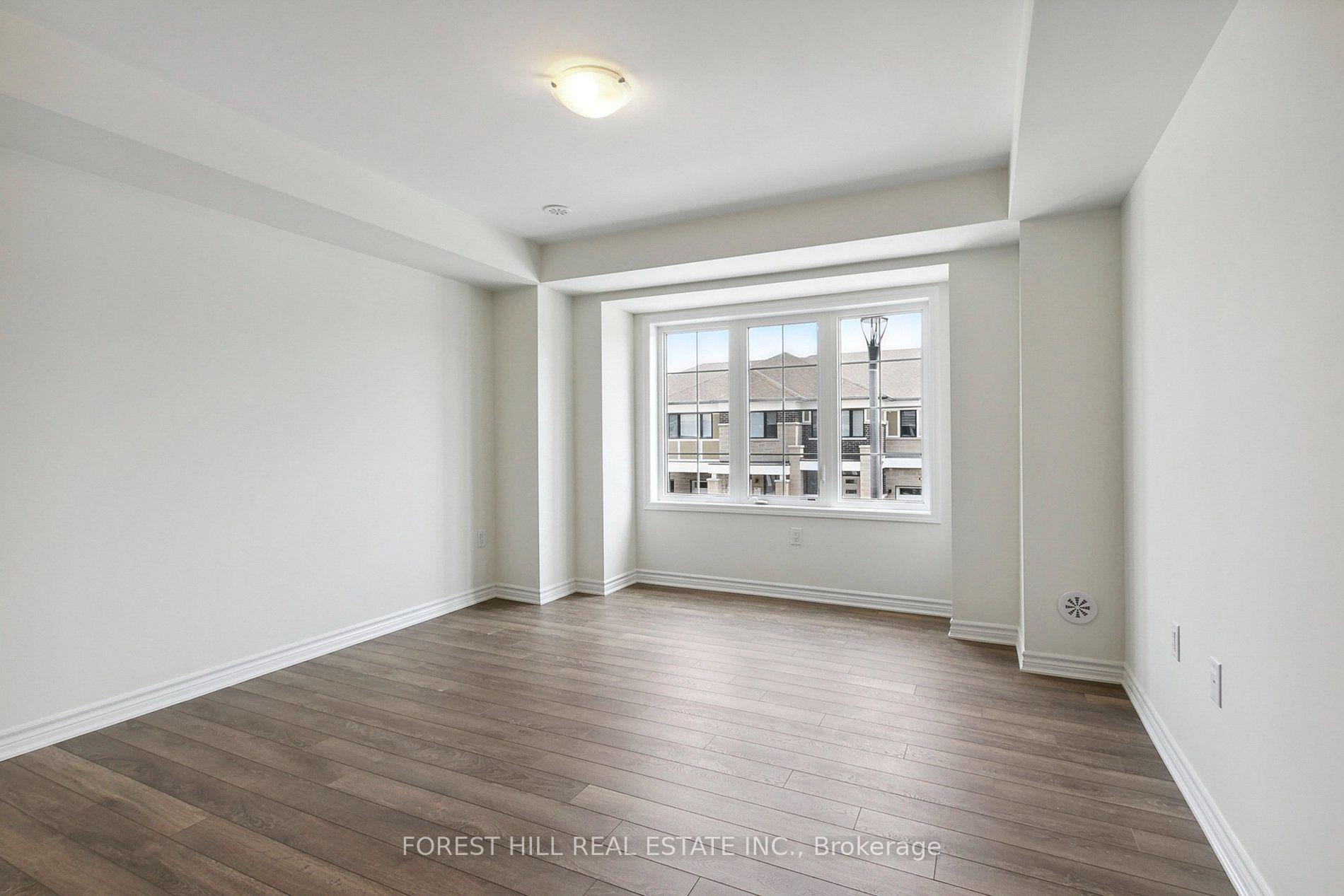 Photo 6 of 3374 Swordbill Street, Pickering, Rural Pickering — HOMEH