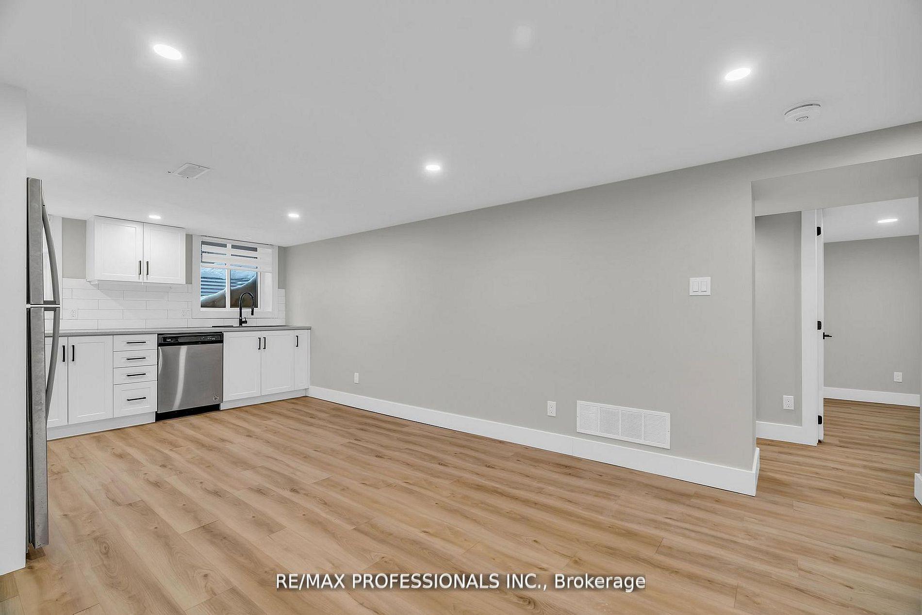 Photo 7 of Unit Lower, 139 Byron Avenue, Kitchener, Vanier - Kitchener — HOMEH