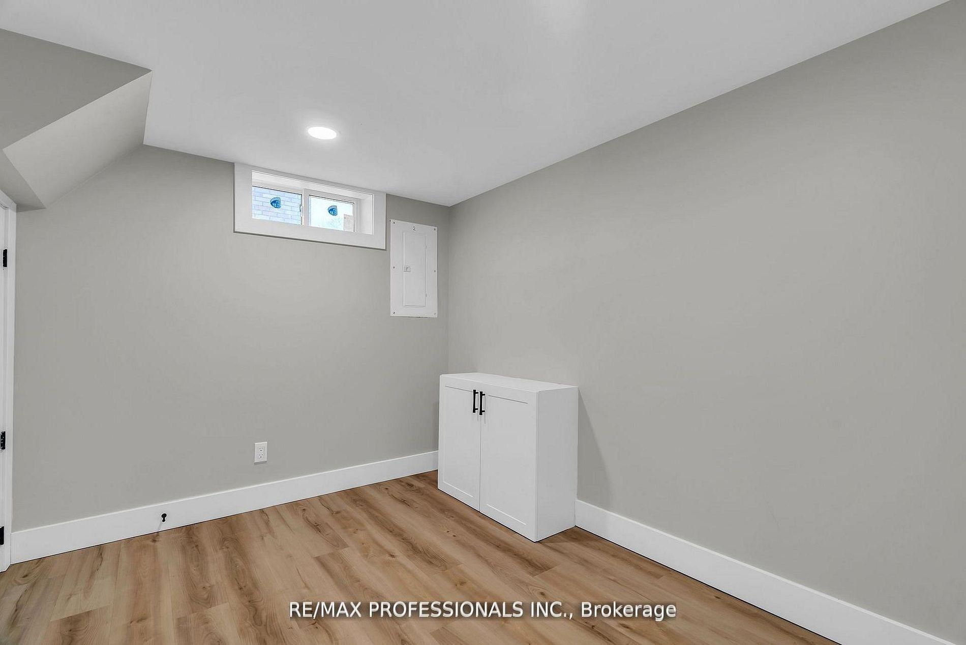 Photo 8 of Unit Lower, 139 Byron Avenue, Kitchener, Vanier - Kitchener — HOMEH
