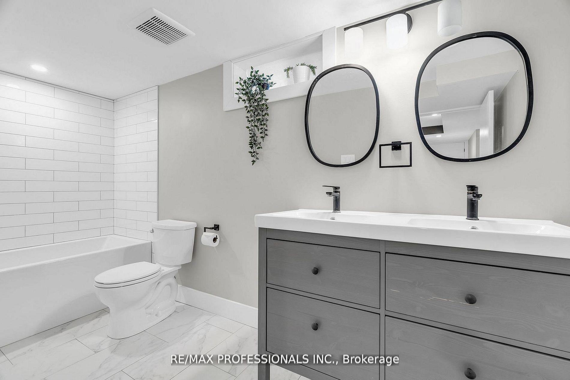 Photo 13 of Unit Lower, 139 Byron Avenue, Kitchener, Vanier - Kitchener — HOMEH