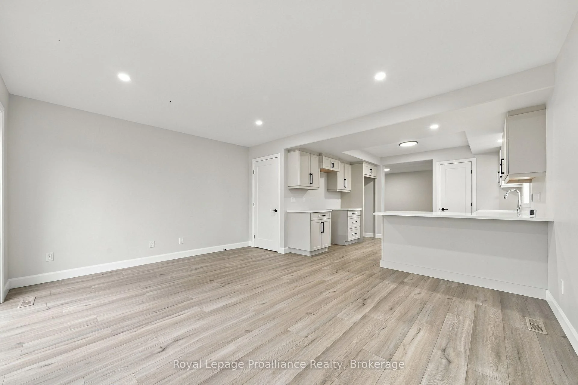Photo 18 of 75 Cousins Crescent, Belleville, Belleville Ward — HOMEH
