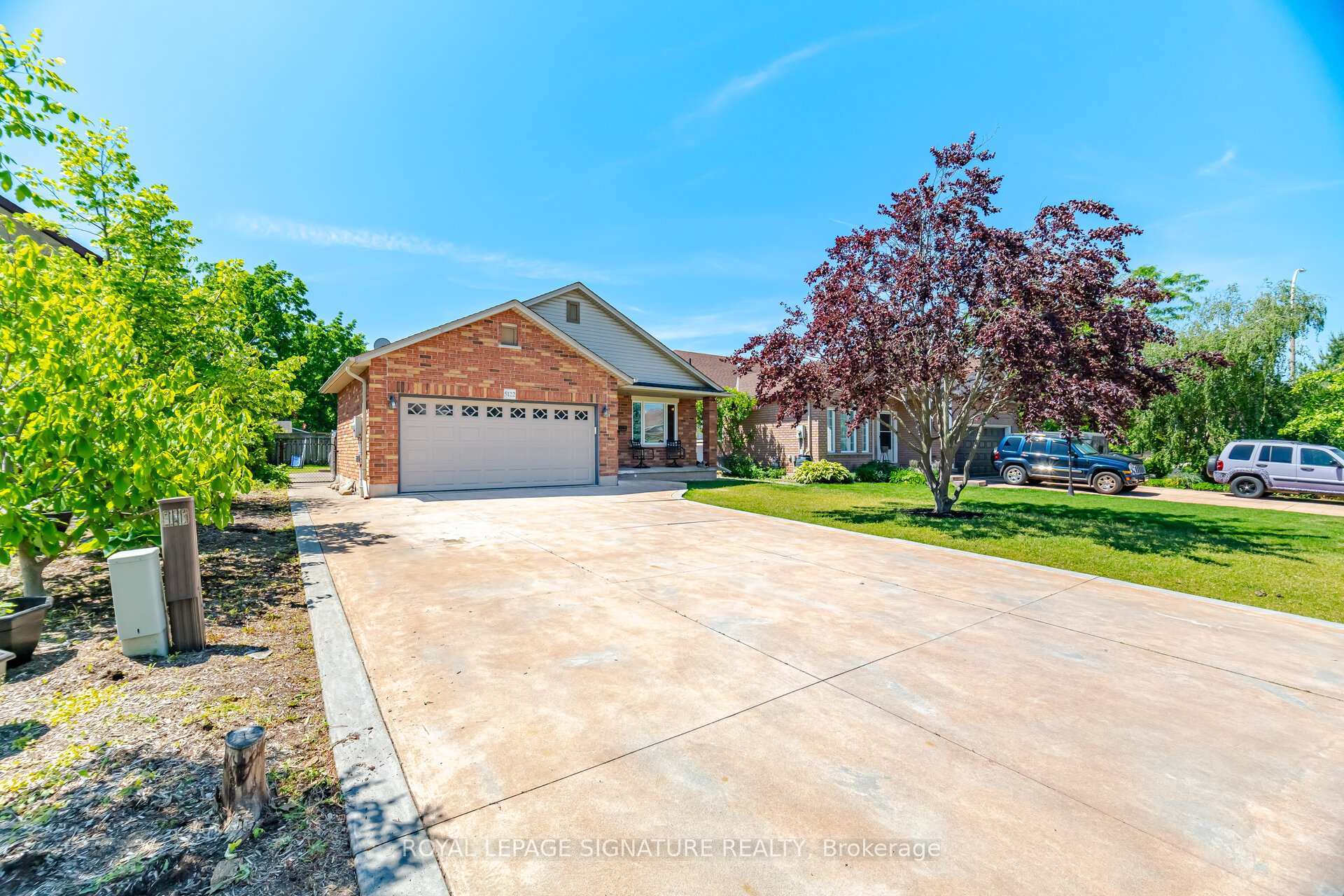 Photo 3 of 5122 Meadowood Lane, Lincoln, Beamsville — HOMEH