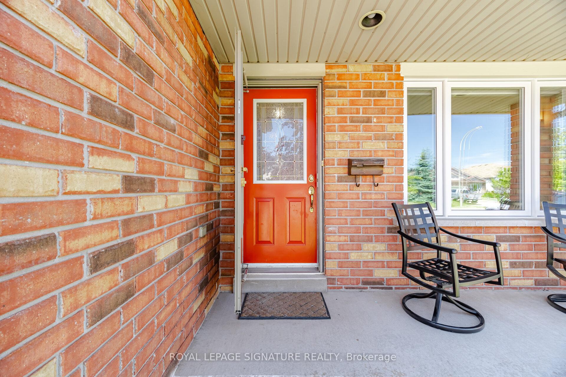 Photo 6 of 5122 Meadowood Lane, Lincoln, Beamsville — HOMEH