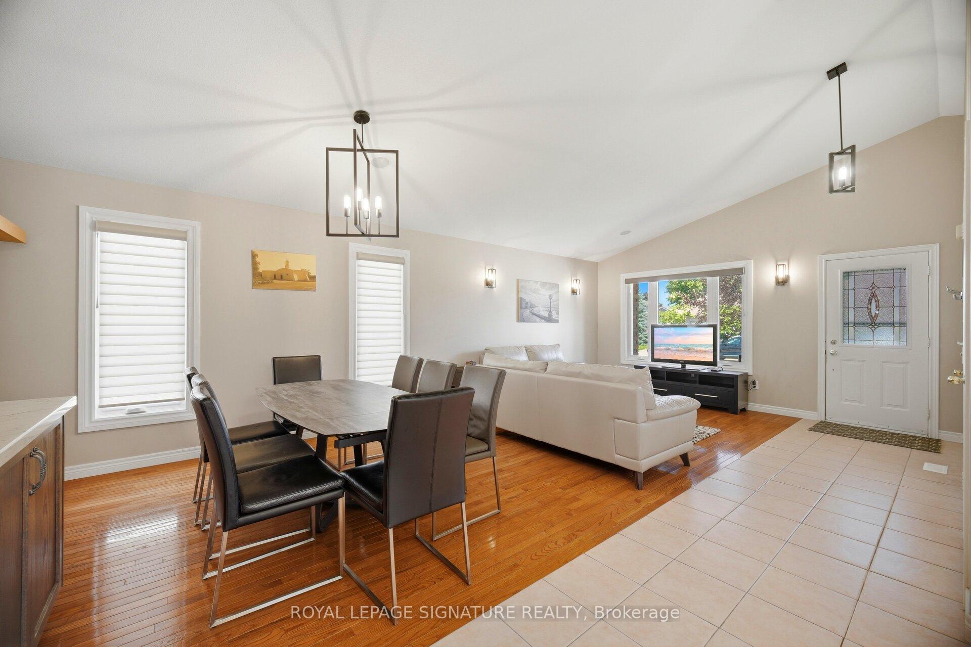 Photo 12 of 5122 Meadowood Lane, Lincoln, Beamsville — HOMEH