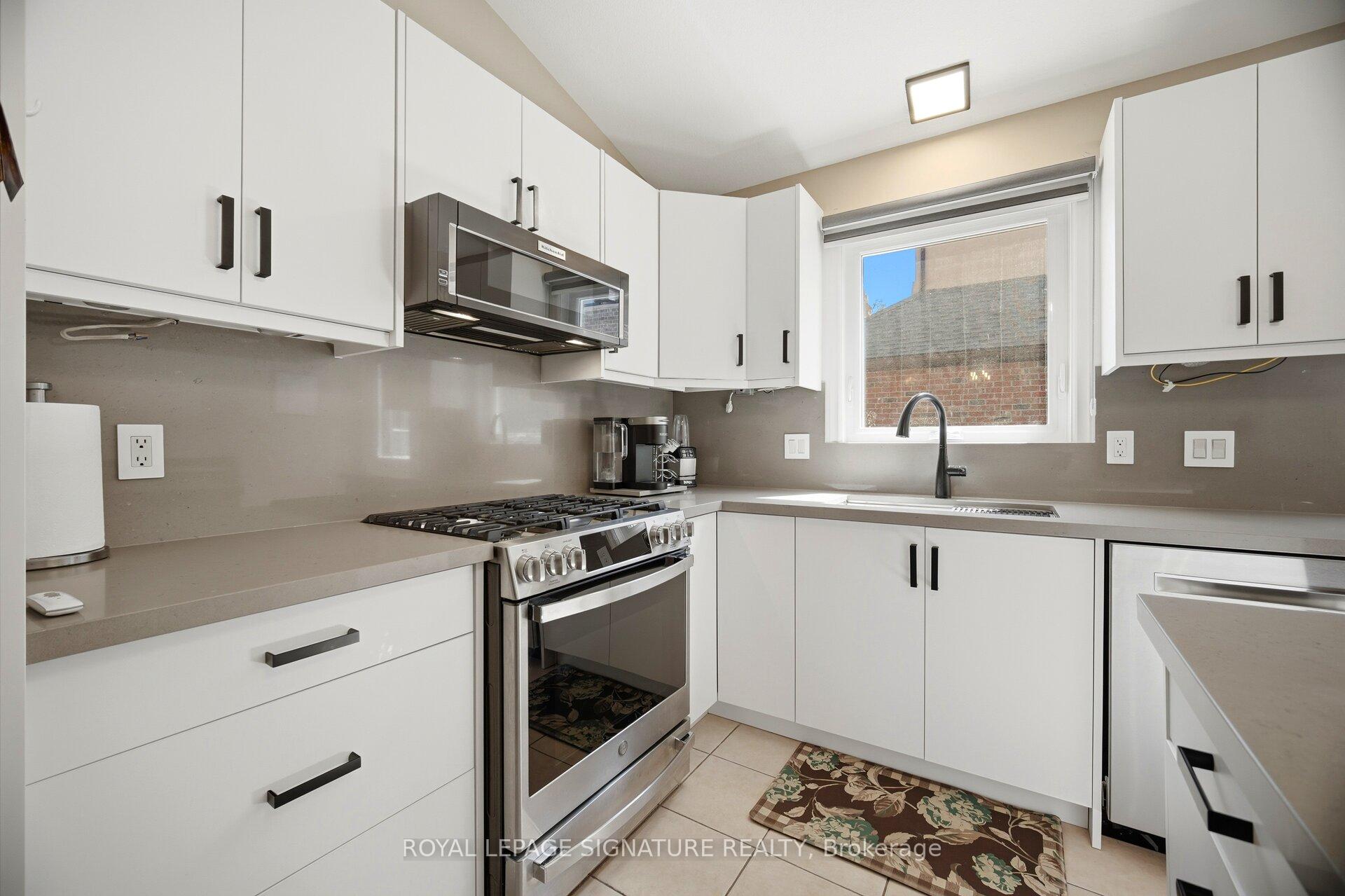 Photo 18 of 5122 Meadowood Lane, Lincoln, Beamsville — HOMEH