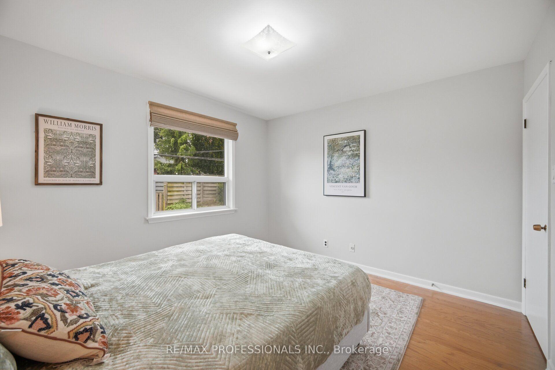 Photo 16 of 147 Chapman Road, Etobicoke, Humber Heights — HOMEH