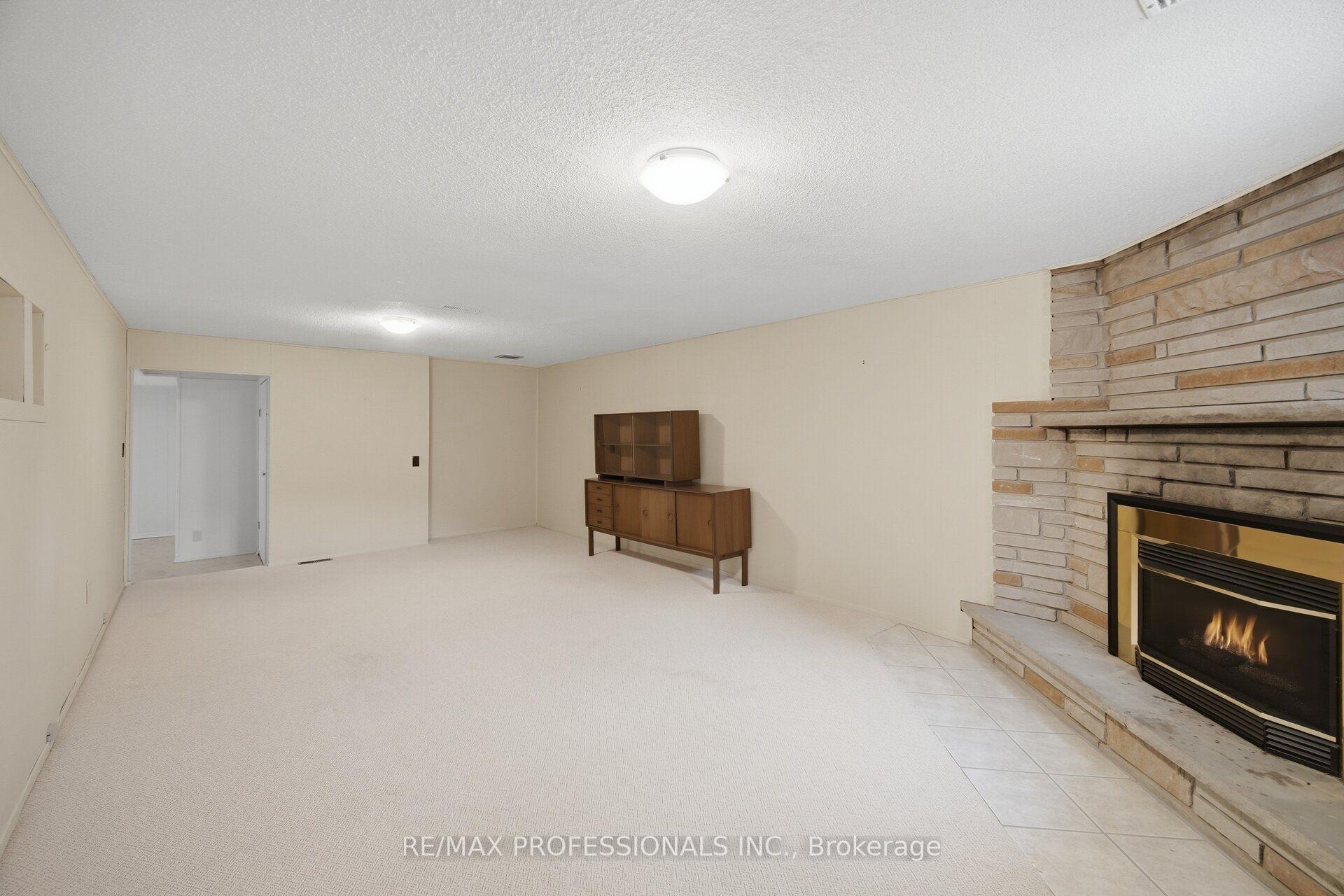 Photo 29 of 147 Chapman Road, Etobicoke, Humber Heights — HOMEH