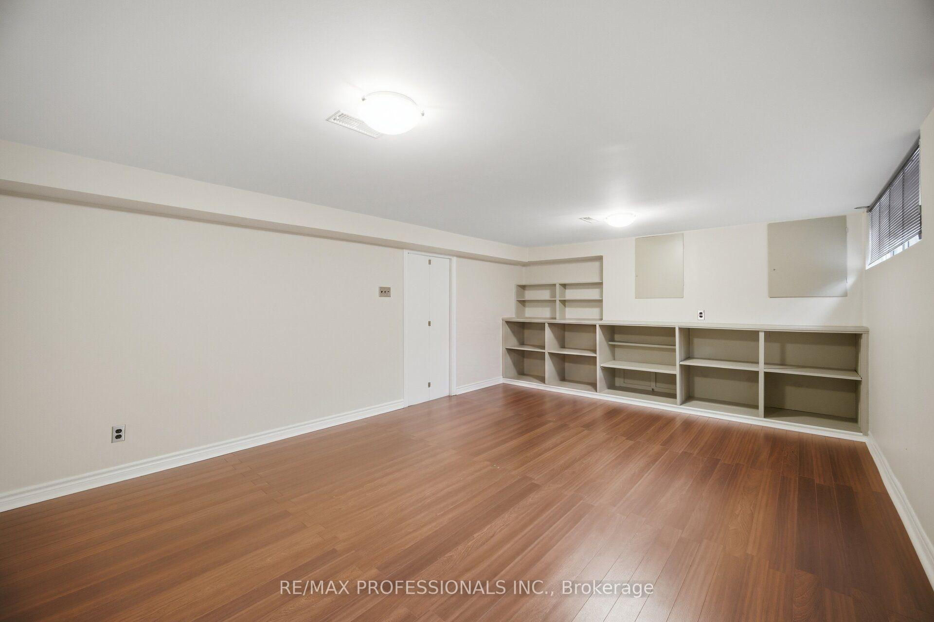 Photo 33 of 147 Chapman Road, Etobicoke, Humber Heights — HOMEH