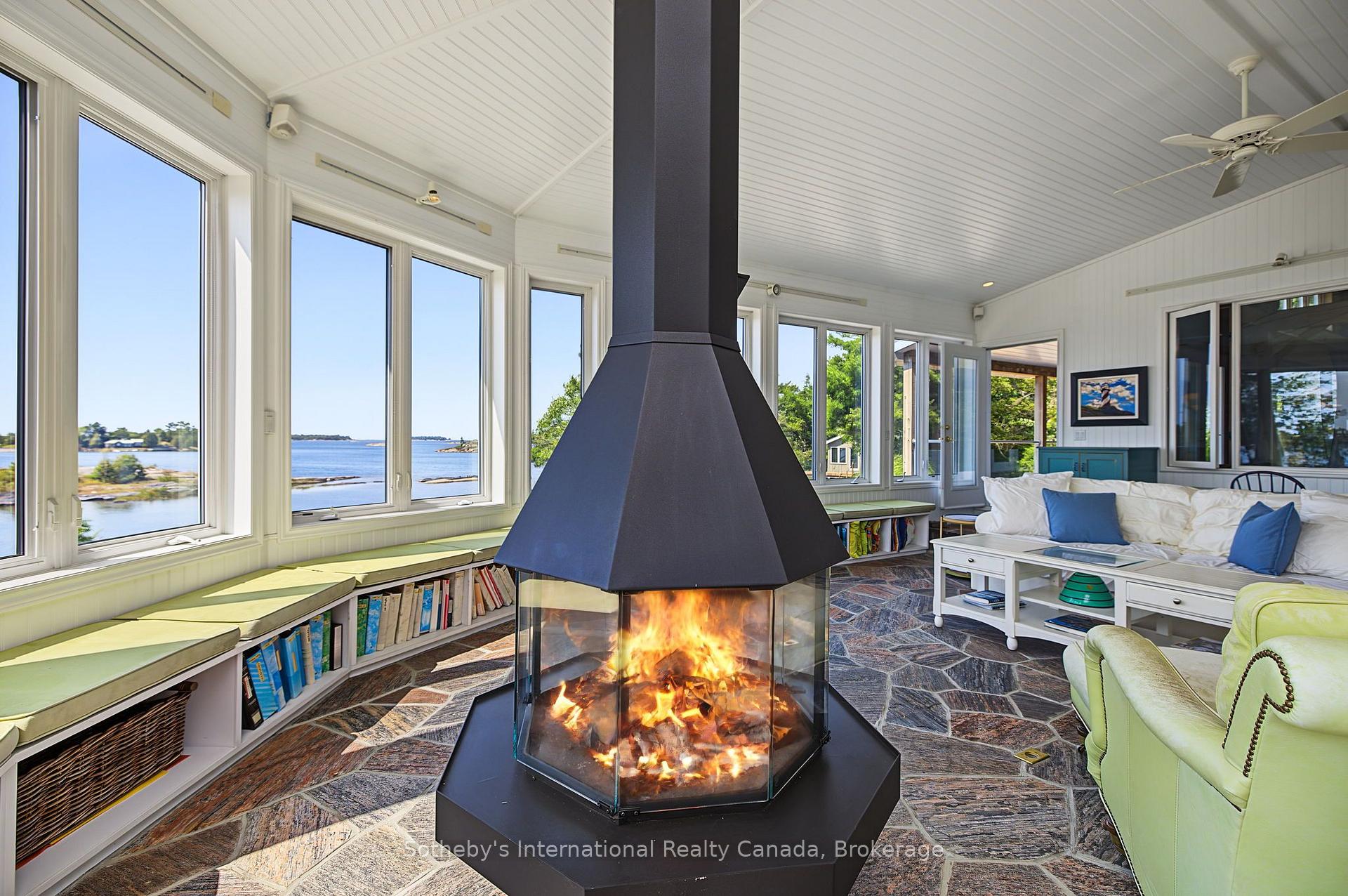 Photo 18 of 15 Janet Lane, Carling — HOMEH