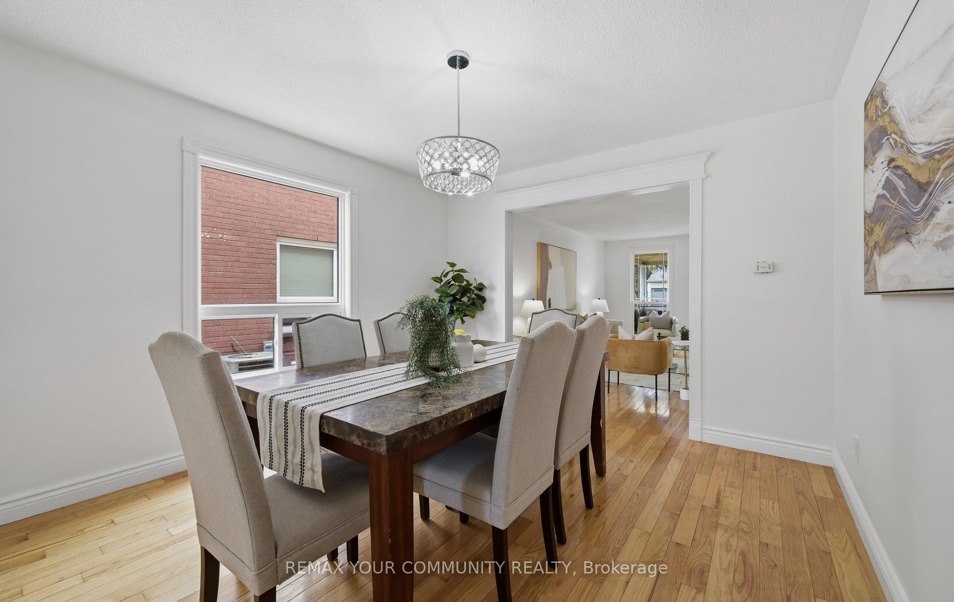Photo 10 of 1554 Saugeen Drive, Pickering, Amberlea — HOMEH