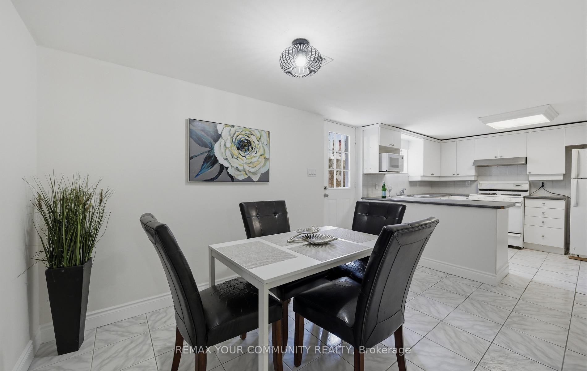 Photo 31 of 1554 Saugeen Drive, Pickering, Amberlea — HOMEH