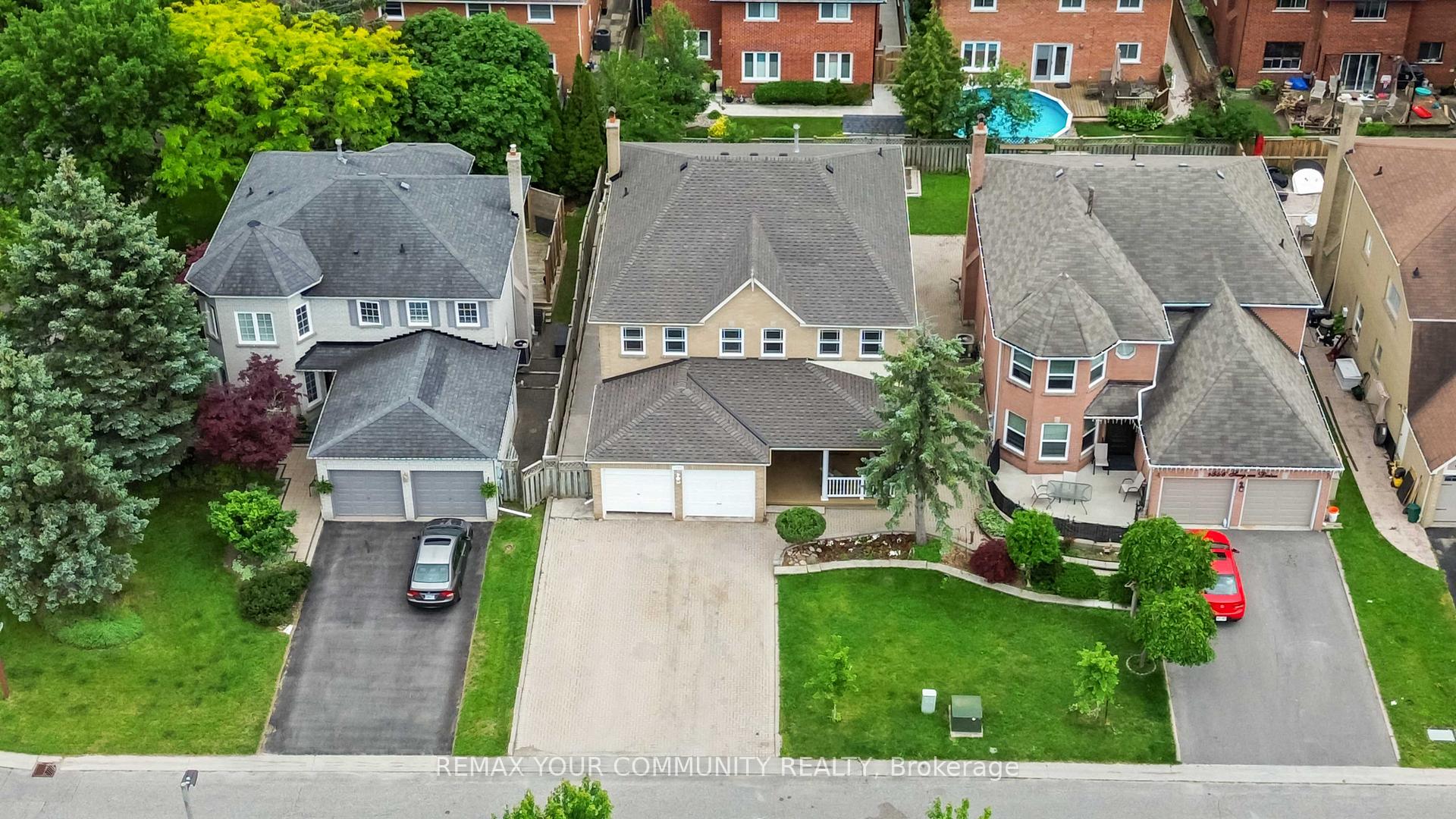 Photo 42 of 1554 Saugeen Drive, Pickering, Amberlea — HOMEH