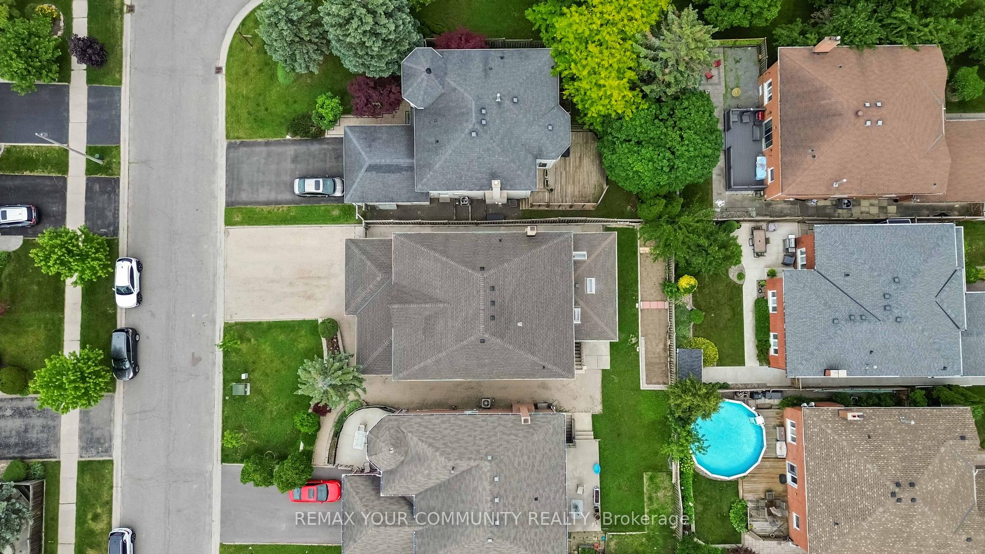 Photo 43 of 1554 Saugeen Drive, Pickering, Amberlea — HOMEH