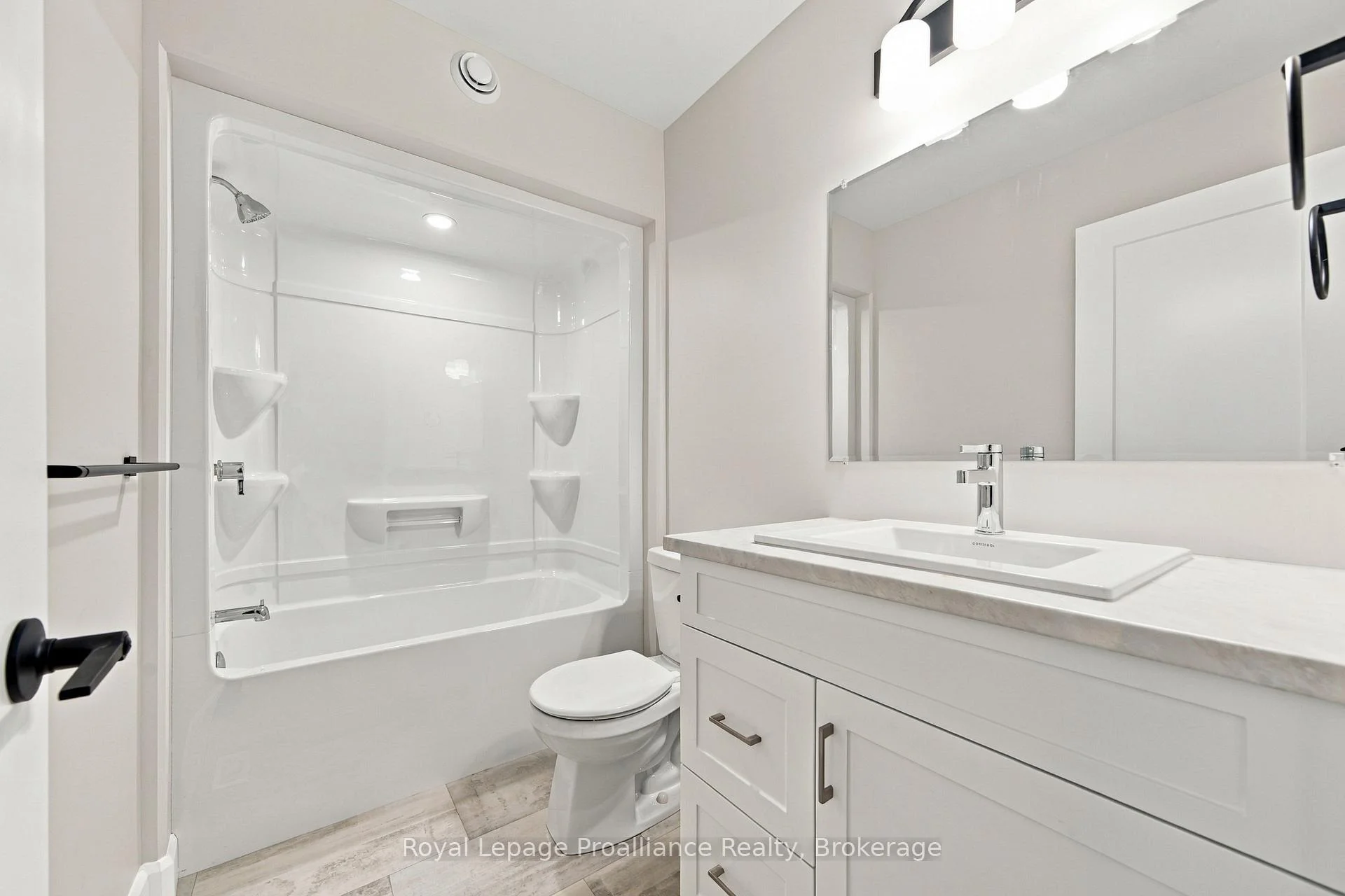 Photo 19 of 77 Cousins Crescent, Belleville, Belleville Ward — HOMEH
