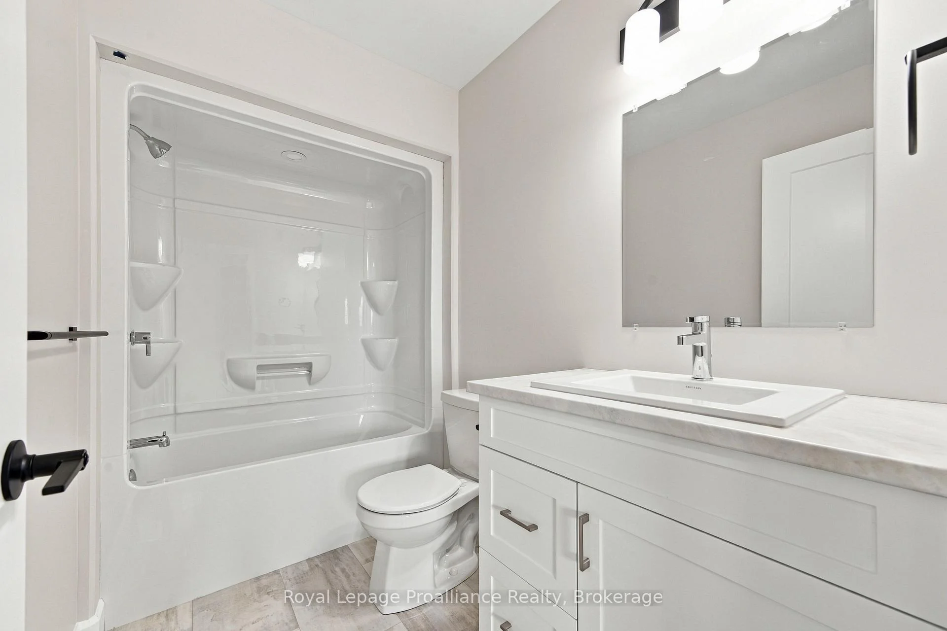 Photo 25 of 77 Cousins Crescent, Belleville, Belleville Ward — HOMEH