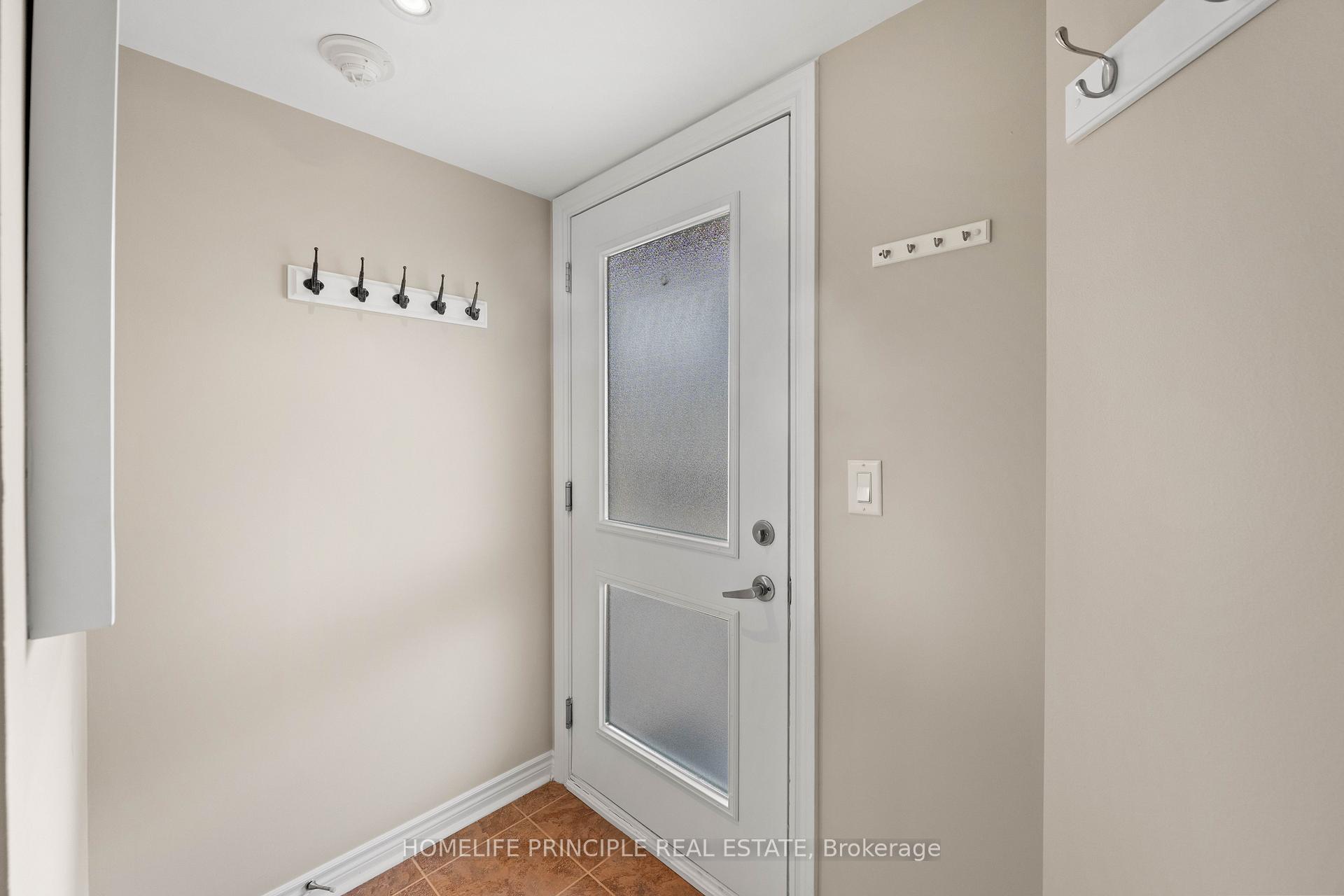 Photo 9 of Unit 205, 3 Brandy Lane Drive, Collingwood — HOMEH