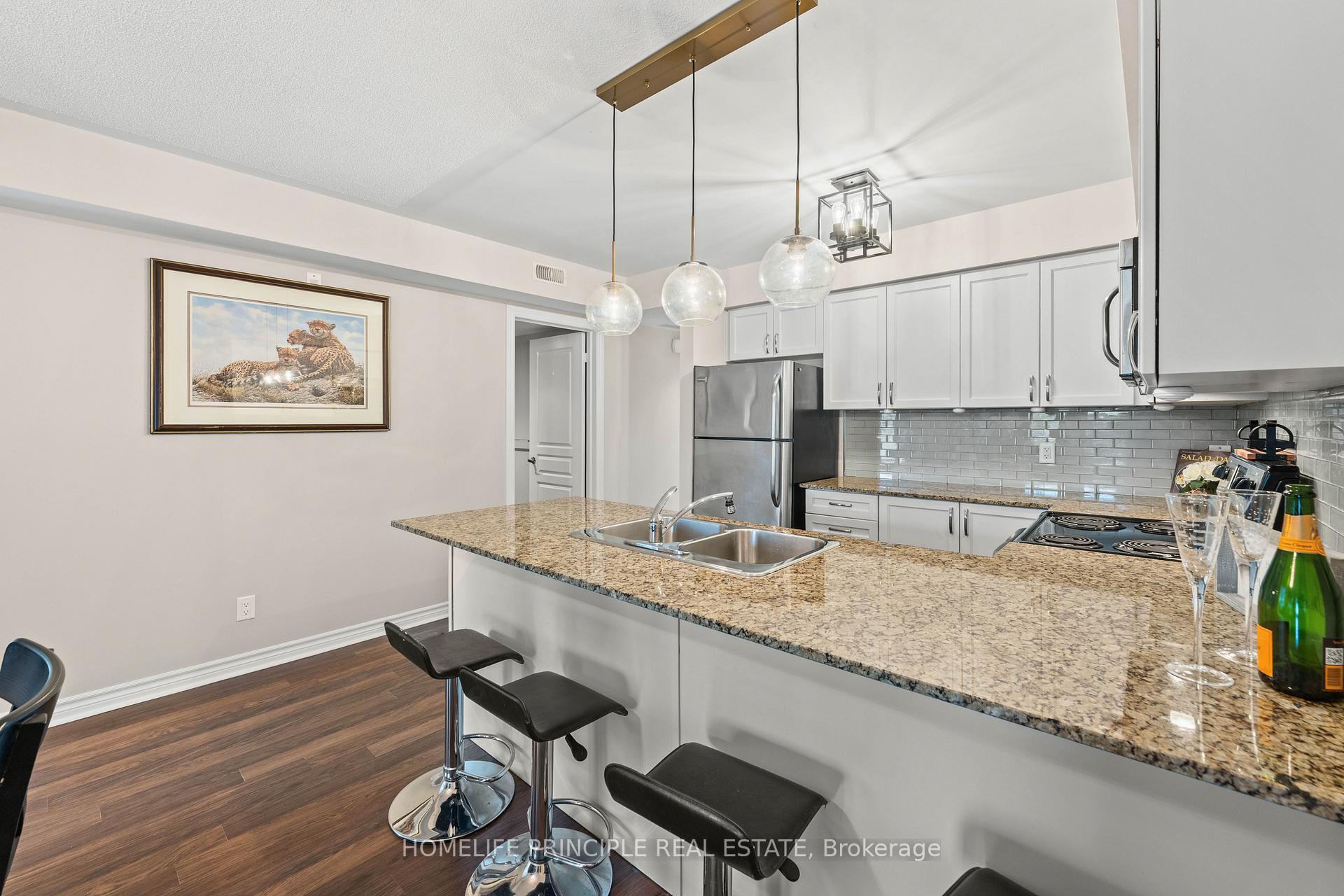 Photo 18 of Unit 205, 3 Brandy Lane Drive, Collingwood — HOMEH