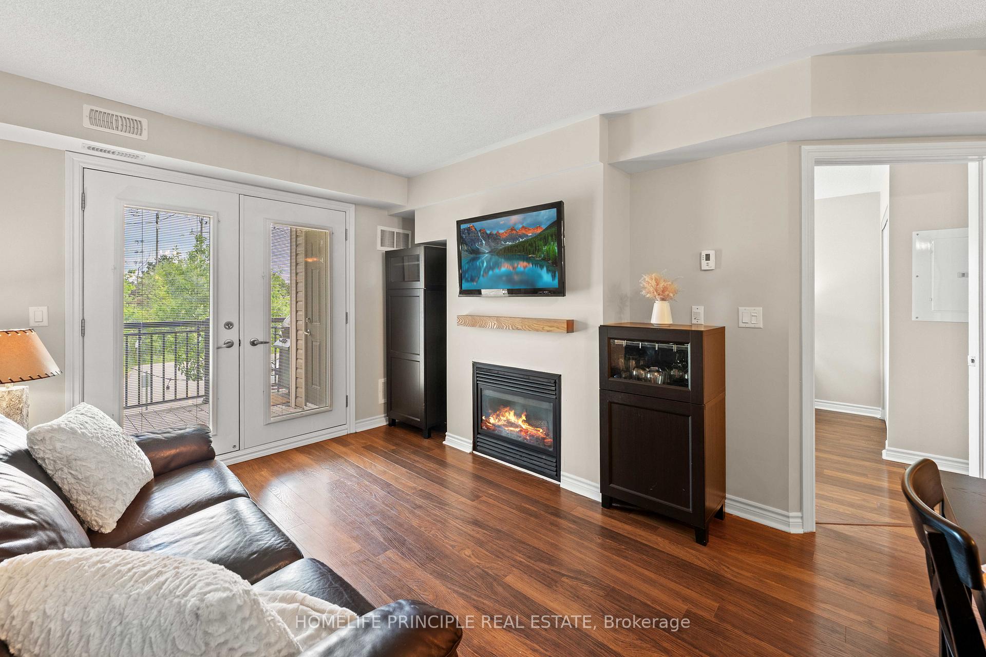 Photo 21 of Unit 205, 3 Brandy Lane Drive, Collingwood — HOMEH
