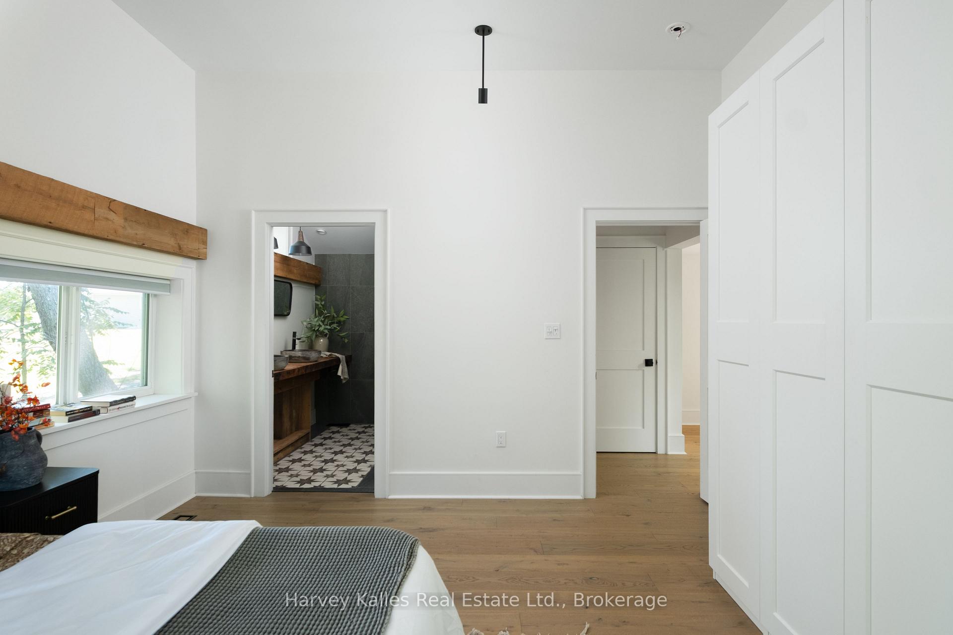 Photo 10 of 244 Salmon Point Road, Prince Edward County, Athol Ward — HOMEH