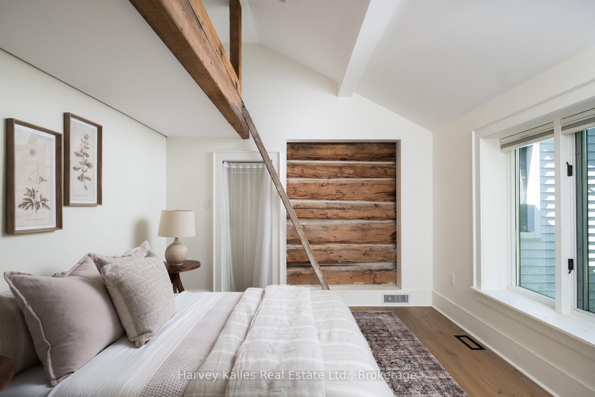 Photo 13 of 244 Salmon Point Road, Prince Edward County, Athol Ward — HOMEH