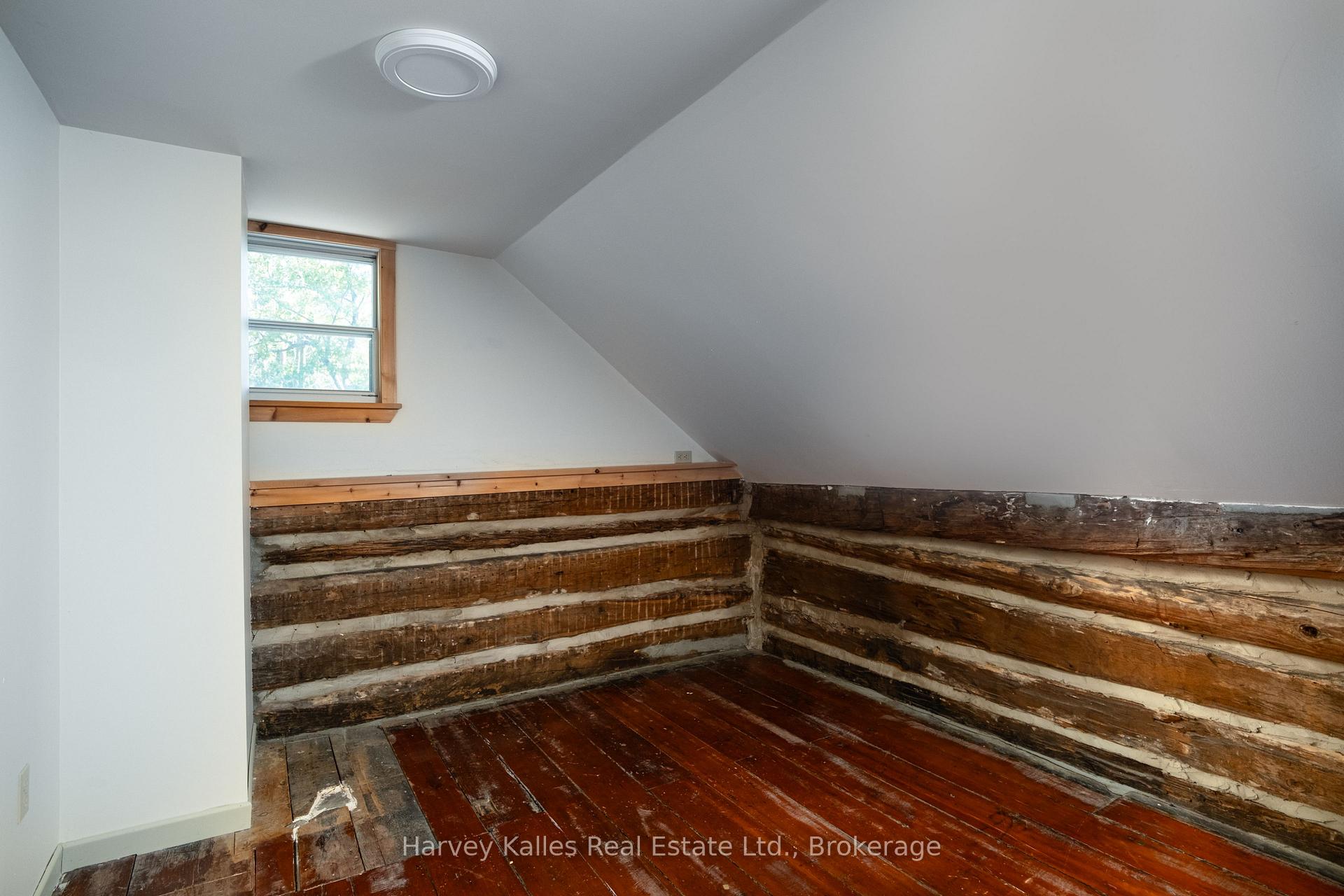 Photo 25 of 244 Salmon Point Road, Prince Edward County, Athol Ward — HOMEH
