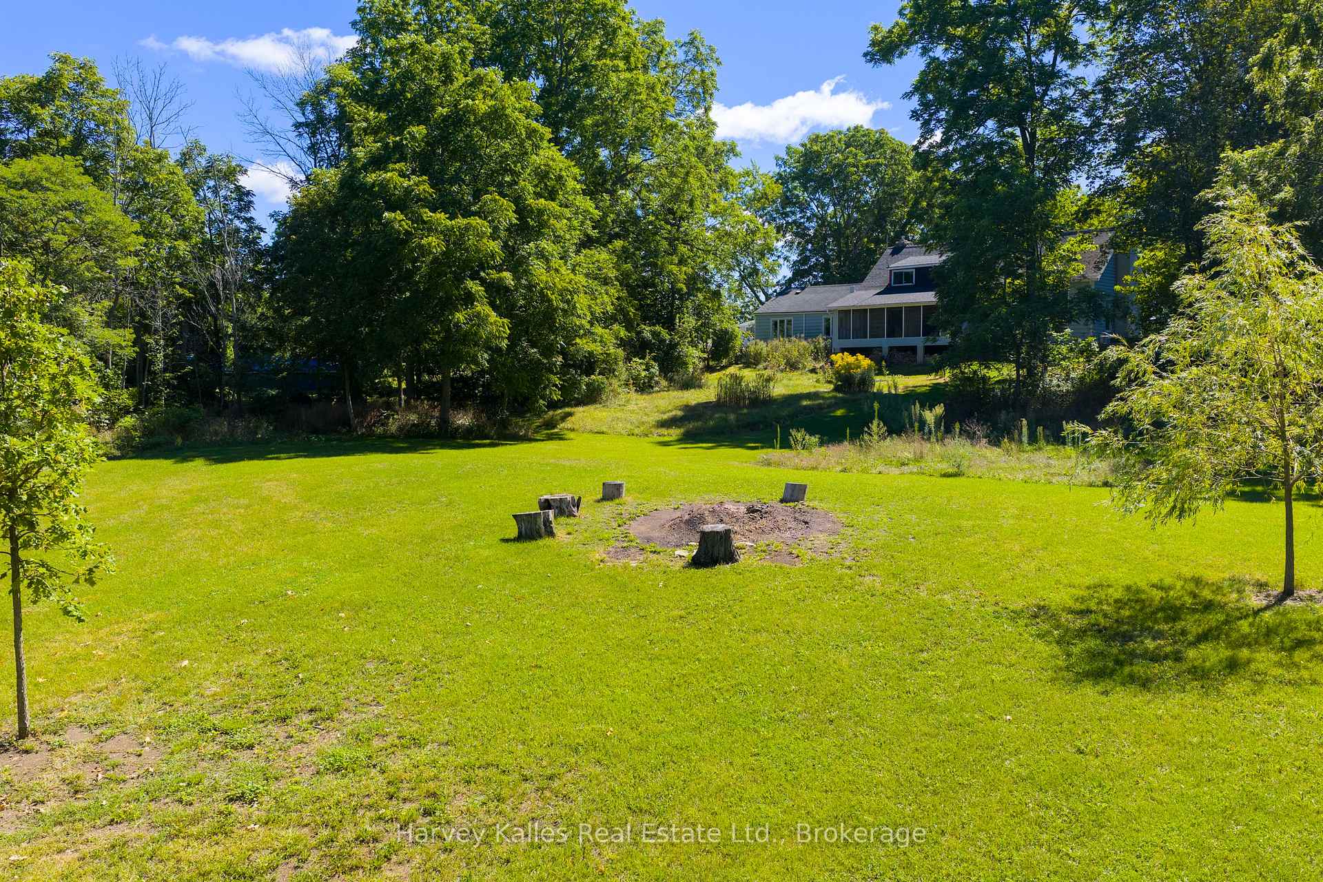 Photo 30 of 244 Salmon Point Road, Prince Edward County, Athol Ward — HOMEH