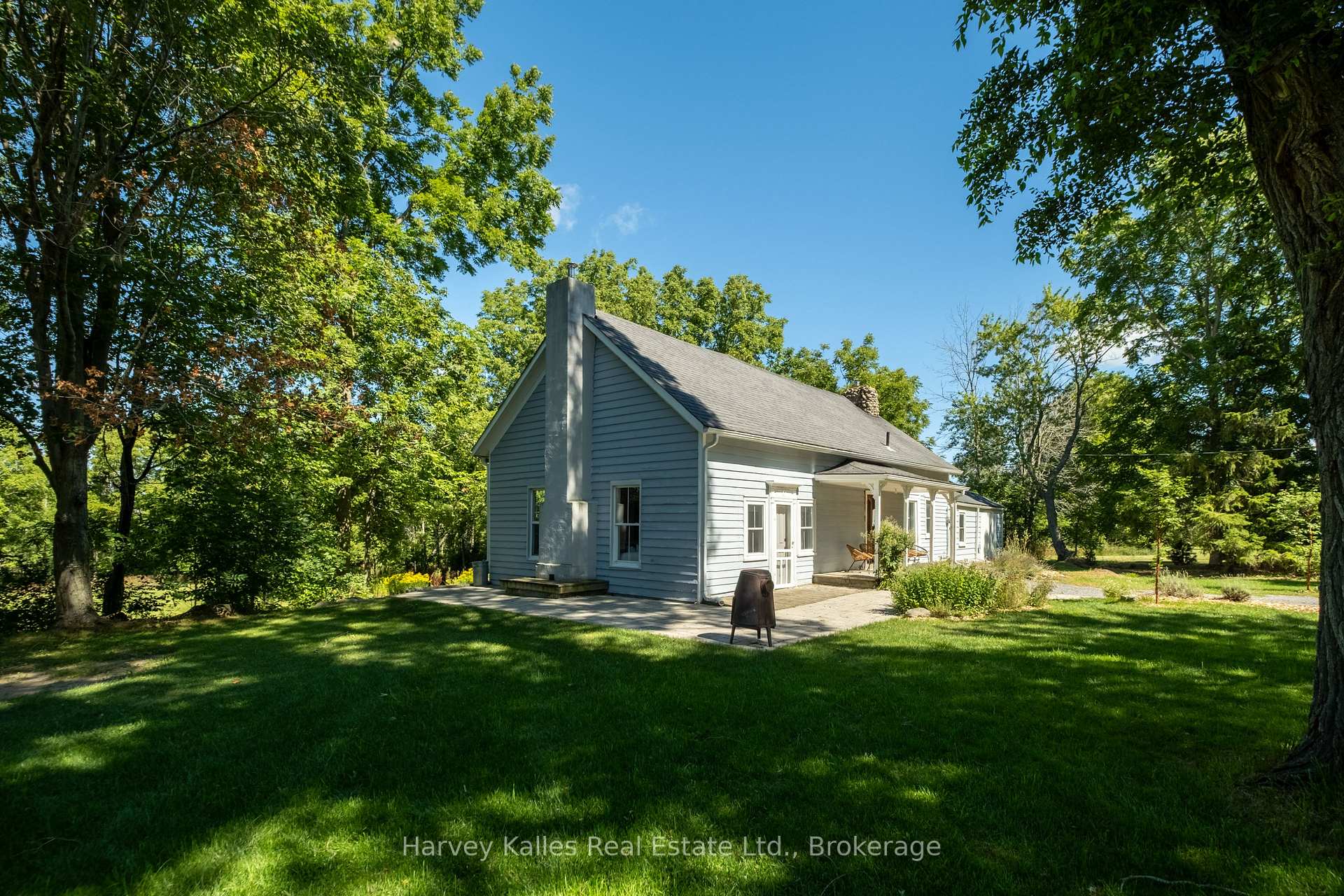 Photo 32 of 244 Salmon Point Road, Prince Edward County, Athol Ward — HOMEH