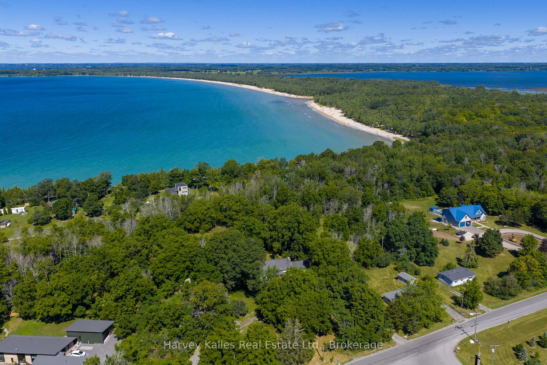Photo 38 of 244 Salmon Point Road, Prince Edward County, Athol Ward — HOMEH