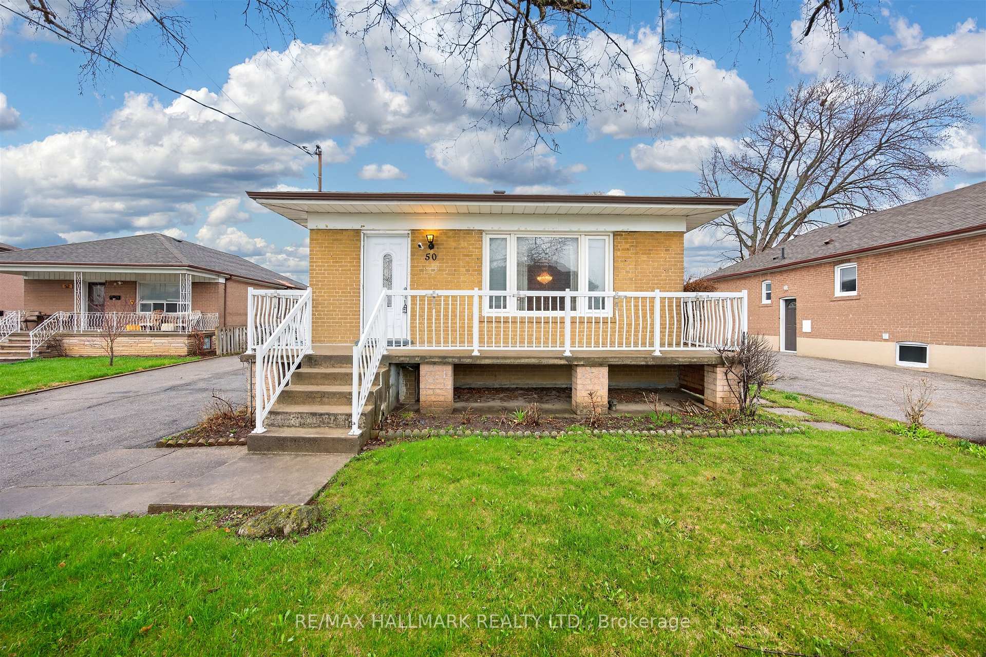 Photo 1 of 50 Dorking Crescent, North York, Downsview-Roding-CFB — HOMEH