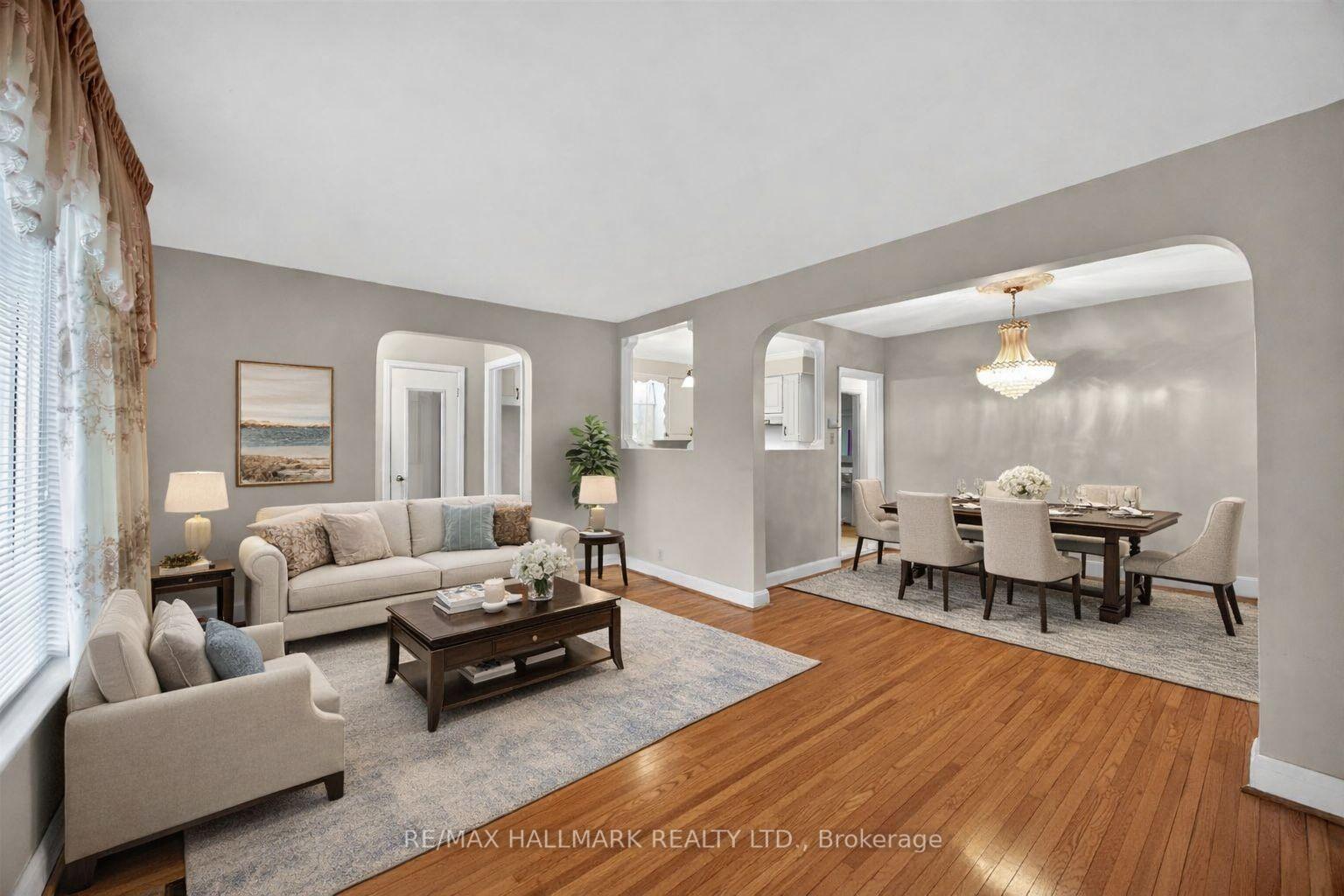 Photo 7 of 50 Dorking Crescent, North York, Downsview-Roding-CFB — HOMEH