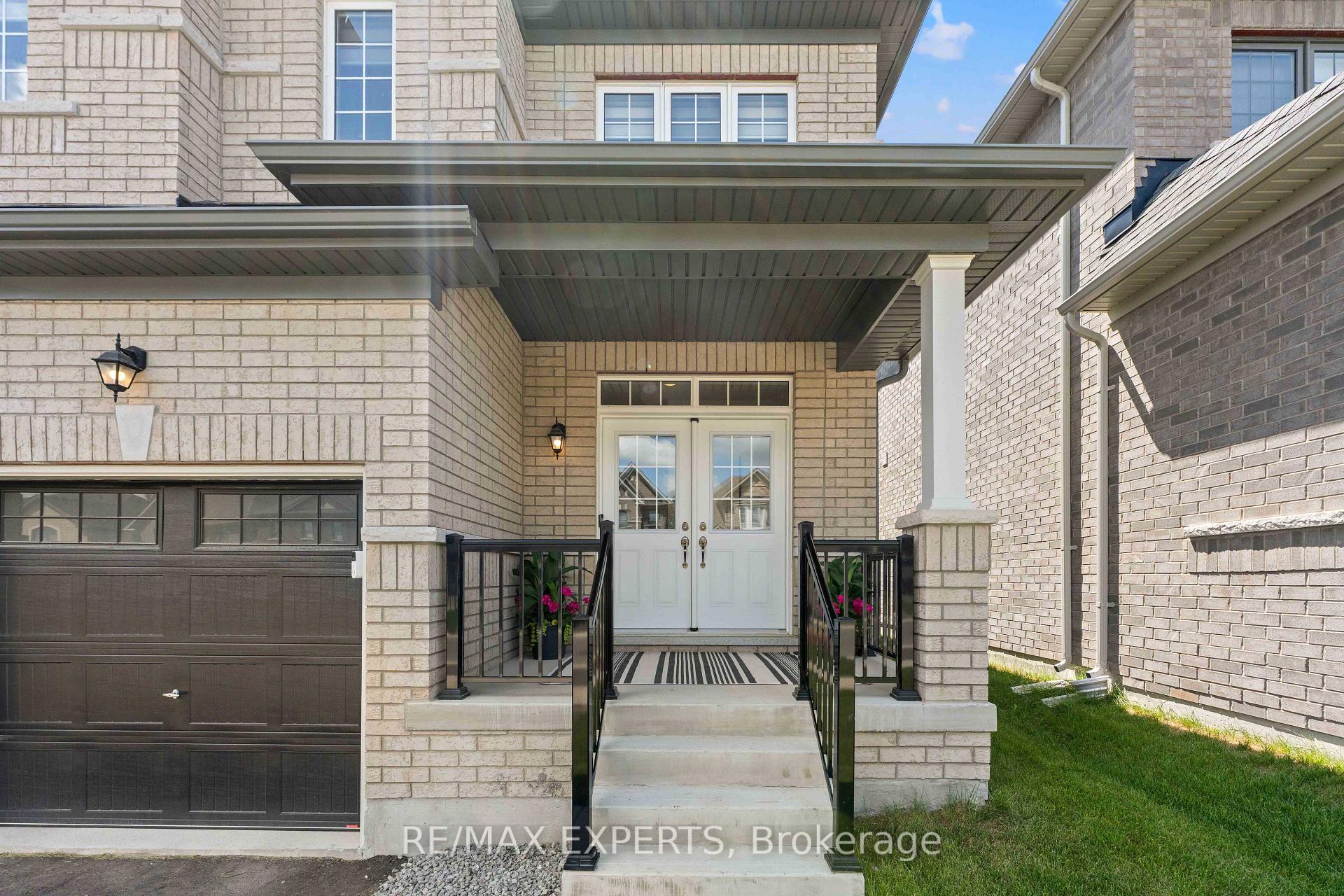 Photo 3 of 10 Lawrence D. Pridham Avenue, New Tecumseth, Alliston — HOMEH