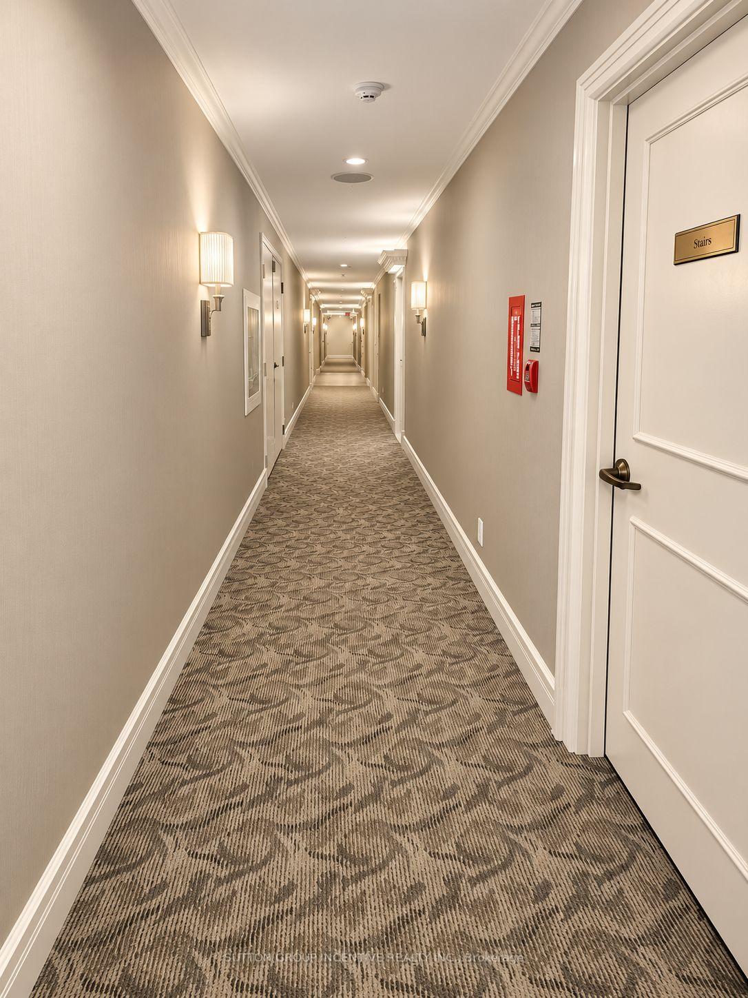Photo 3 of Unit 1803, 265 Ridley Boulevard, Toronto, Bedford Park-Nortown — HOMEH