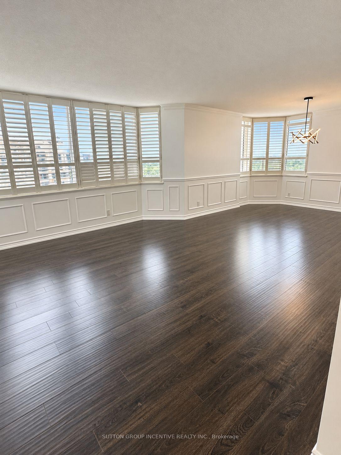 Photo 6 of Unit 1803, 265 Ridley Boulevard, Toronto, Bedford Park-Nortown — HOMEH