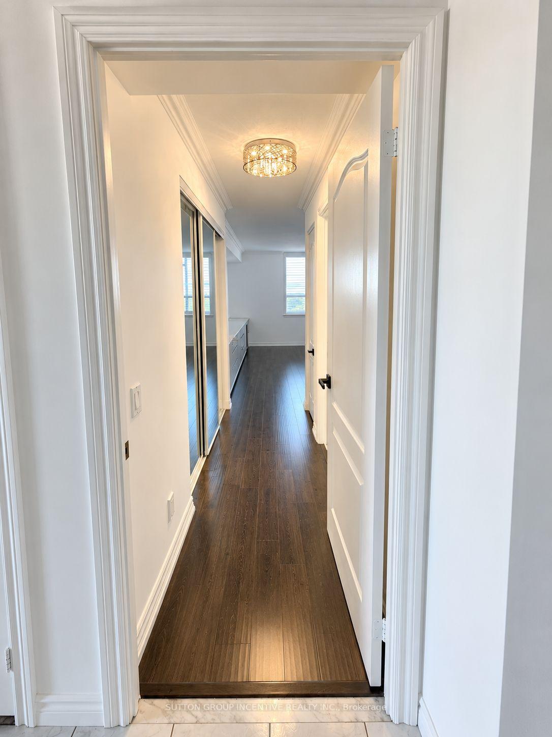 Photo 8 of Unit 1803, 265 Ridley Boulevard, Toronto, Bedford Park-Nortown — HOMEH