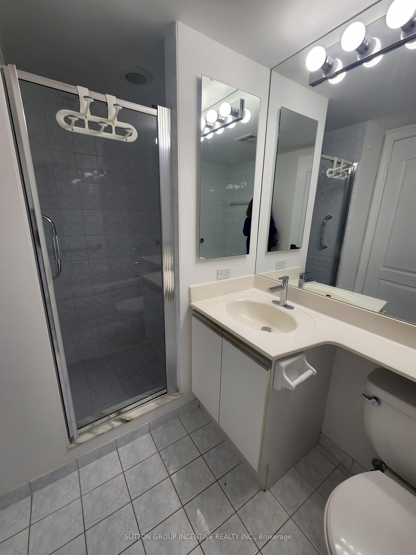 Photo 23 of Unit 1803, 265 Ridley Boulevard, Toronto, Bedford Park-Nortown — HOMEH