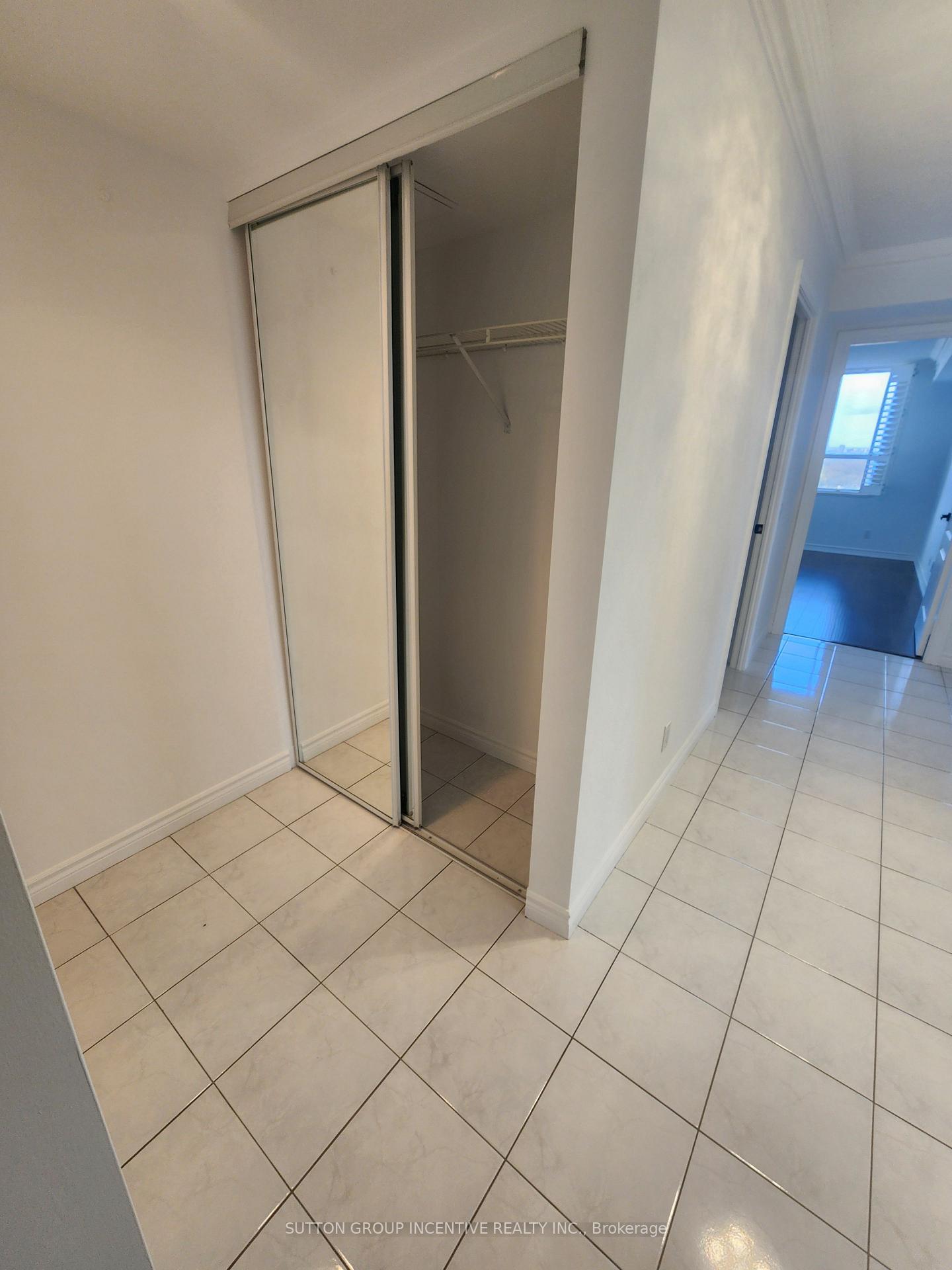 Photo 25 of Unit 1803, 265 Ridley Boulevard, Toronto, Bedford Park-Nortown — HOMEH