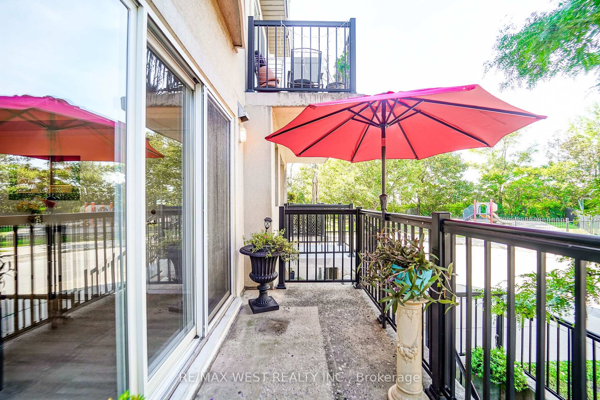 Photo 3 of Unit 2066, 65 George Appleton Way, North York, Downsview-Roding-CFB — HOMEH