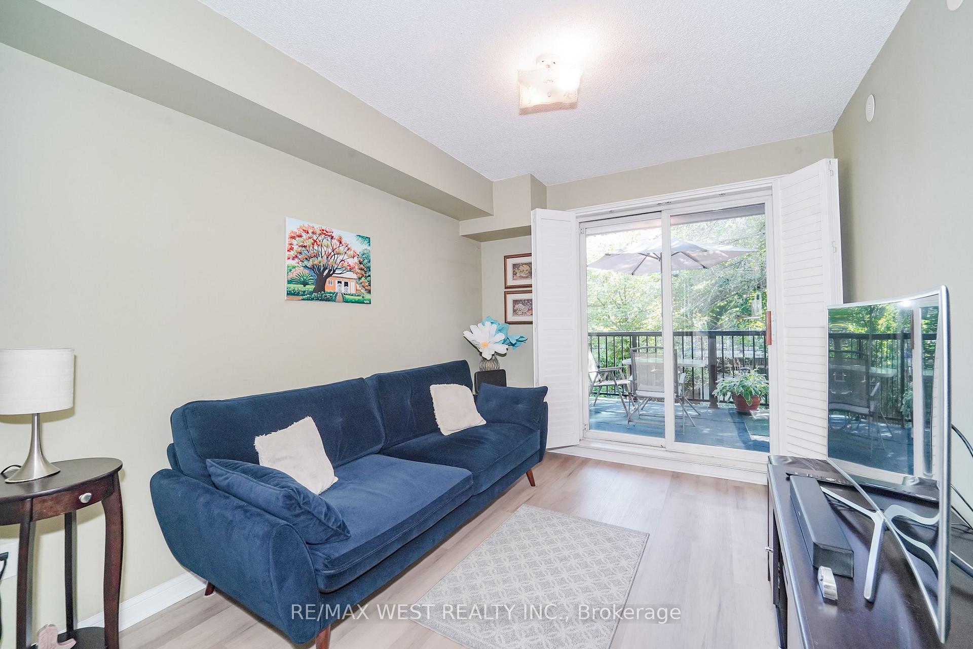 Photo 6 of Unit 2066, 65 George Appleton Way, North York, Downsview-Roding-CFB — HOMEH