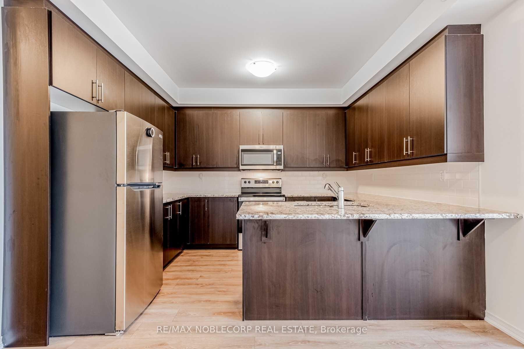 Photo 7 of Unit 2, 620 Rexdale Boulevard, Etobicoke, West Humber-Clairville — HOMEH