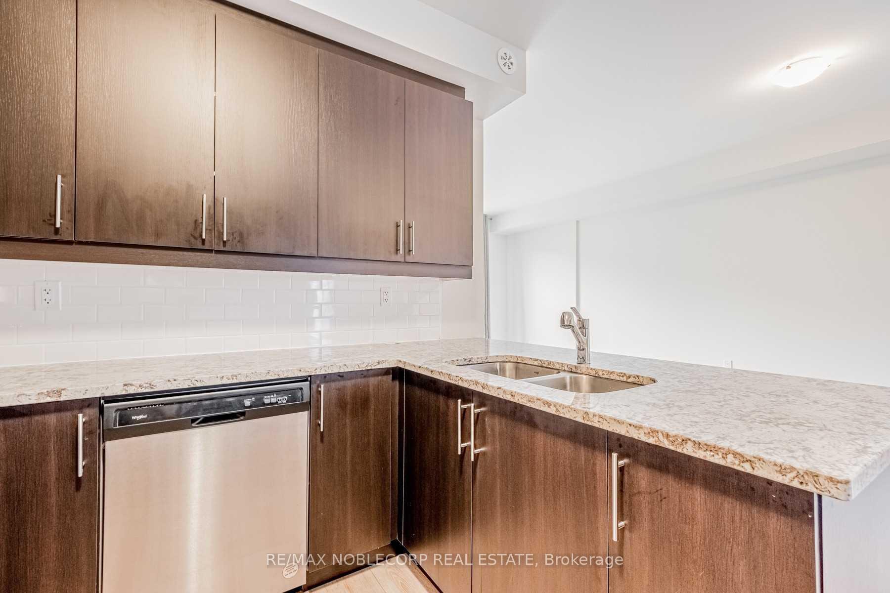 Photo 9 of Unit 2, 620 Rexdale Boulevard, Etobicoke, West Humber-Clairville — HOMEH