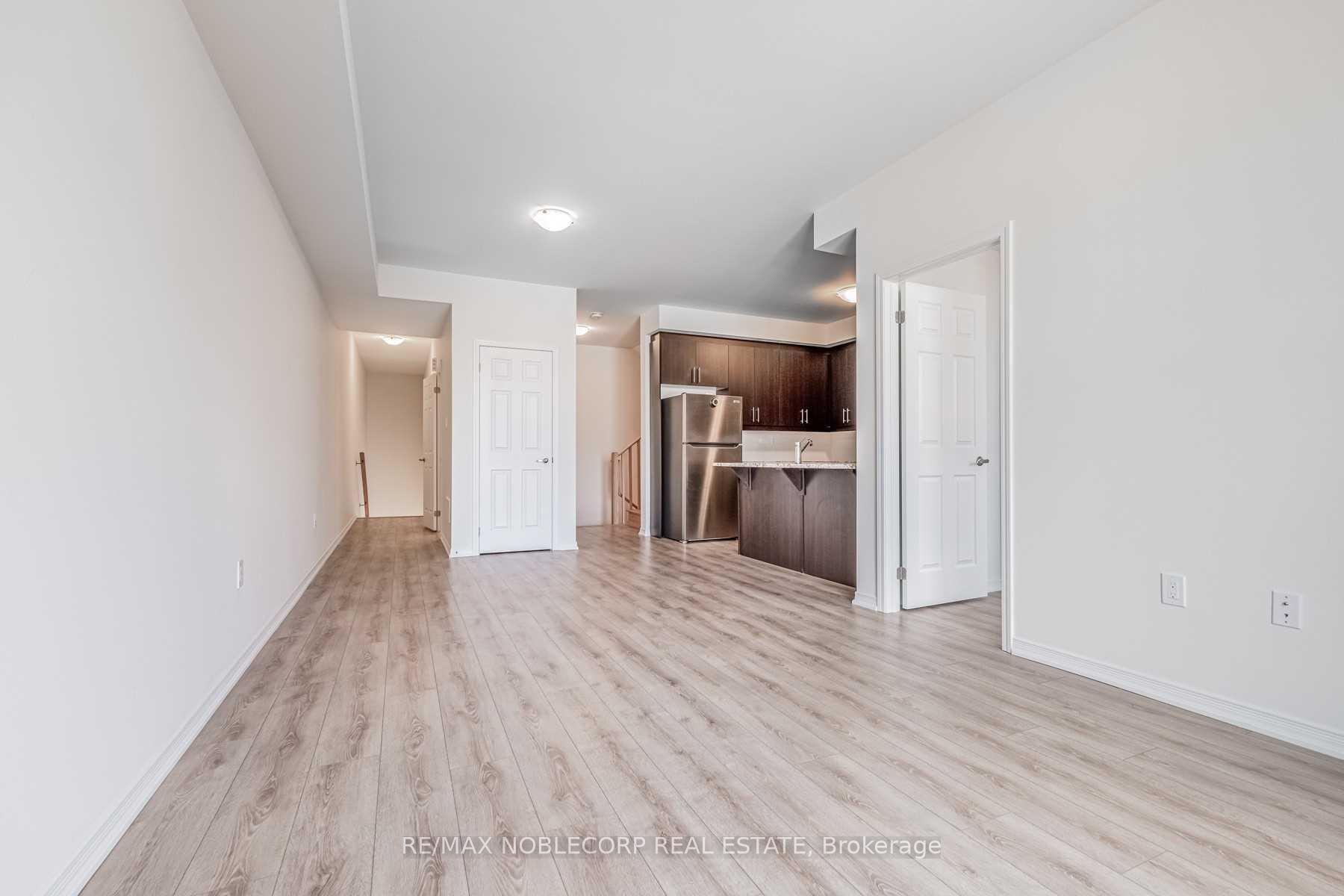 Photo 11 of Unit 2, 620 Rexdale Boulevard, Etobicoke, West Humber-Clairville — HOMEH