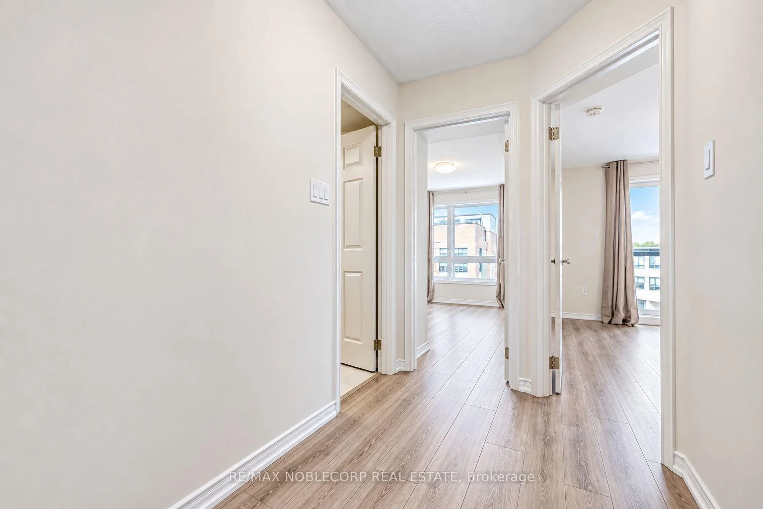 Photo 19 of Unit 2, 620 Rexdale Boulevard, Etobicoke, West Humber-Clairville — HOMEH