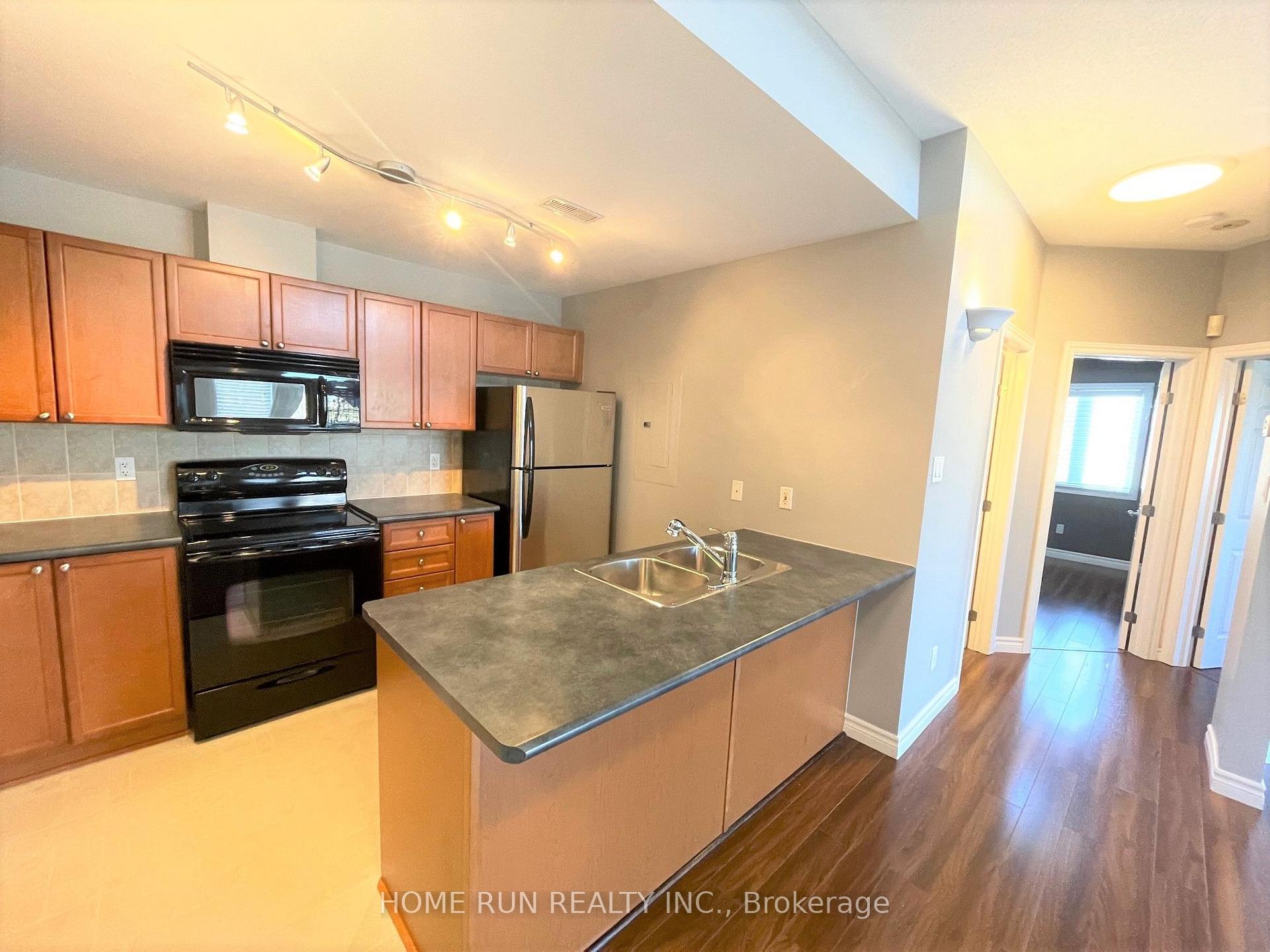 Photo 16 of Unit F, 170 Waterbridge Drive, Ottawa, Barrhaven East — HOMEH