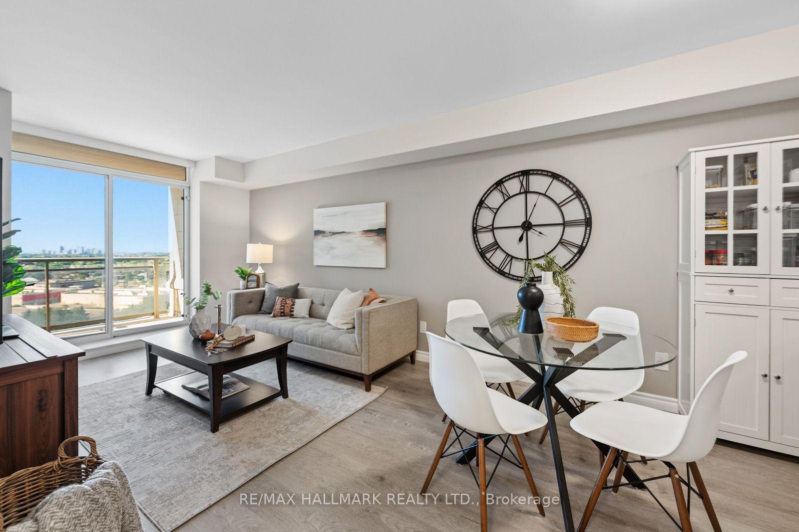 Photo 16 of Unit LPH6, 75 King William Crescent, Richmond Hill, Langstaff — HOMEH